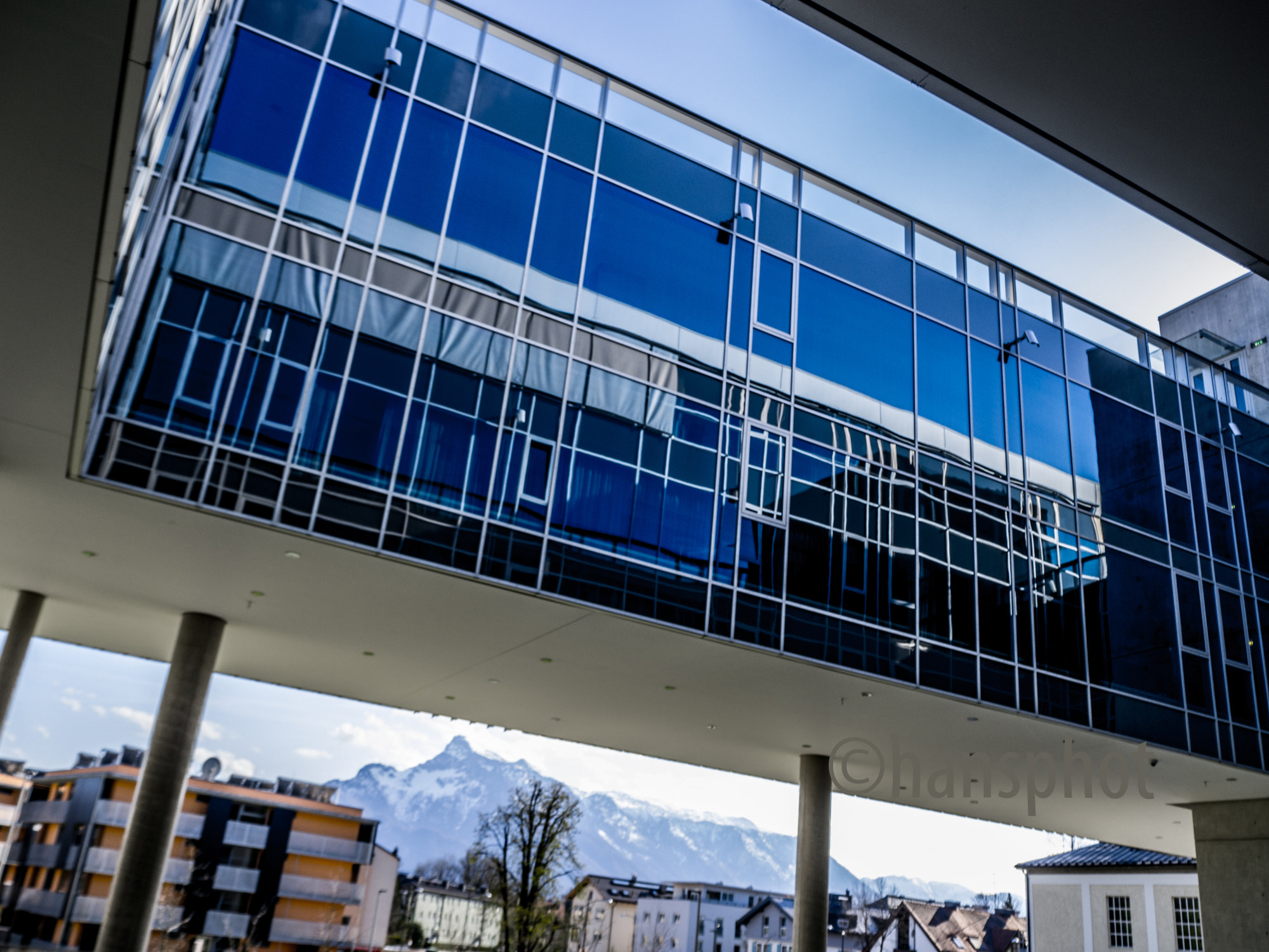 Olympus M.Zuiko Digital ED 14-42mm F3.5-5.6 EZ sample photo. University with mountains © hansphot photography