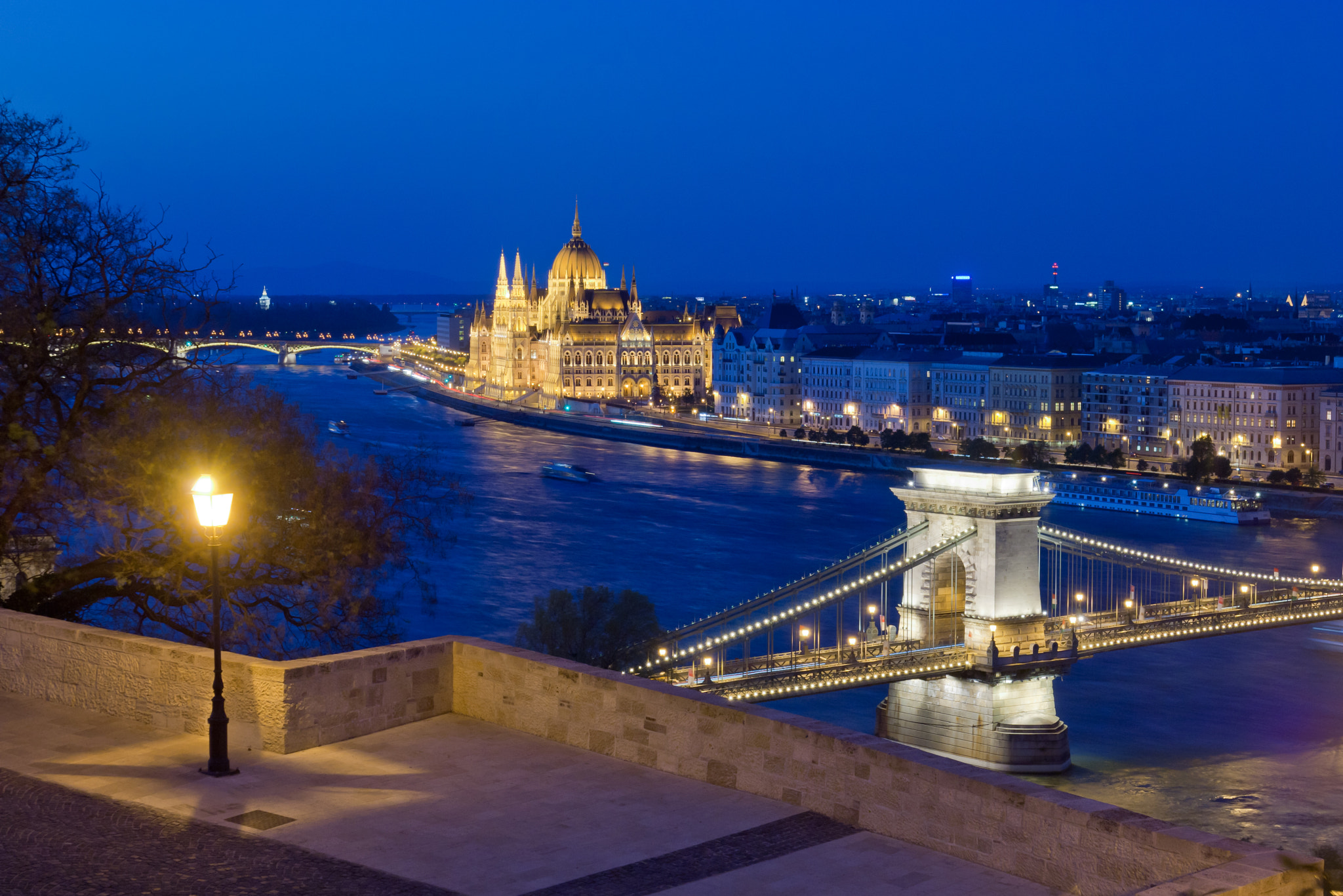 Nikon D2X sample photo. Budapest panorama with parliament and chain bridge photography