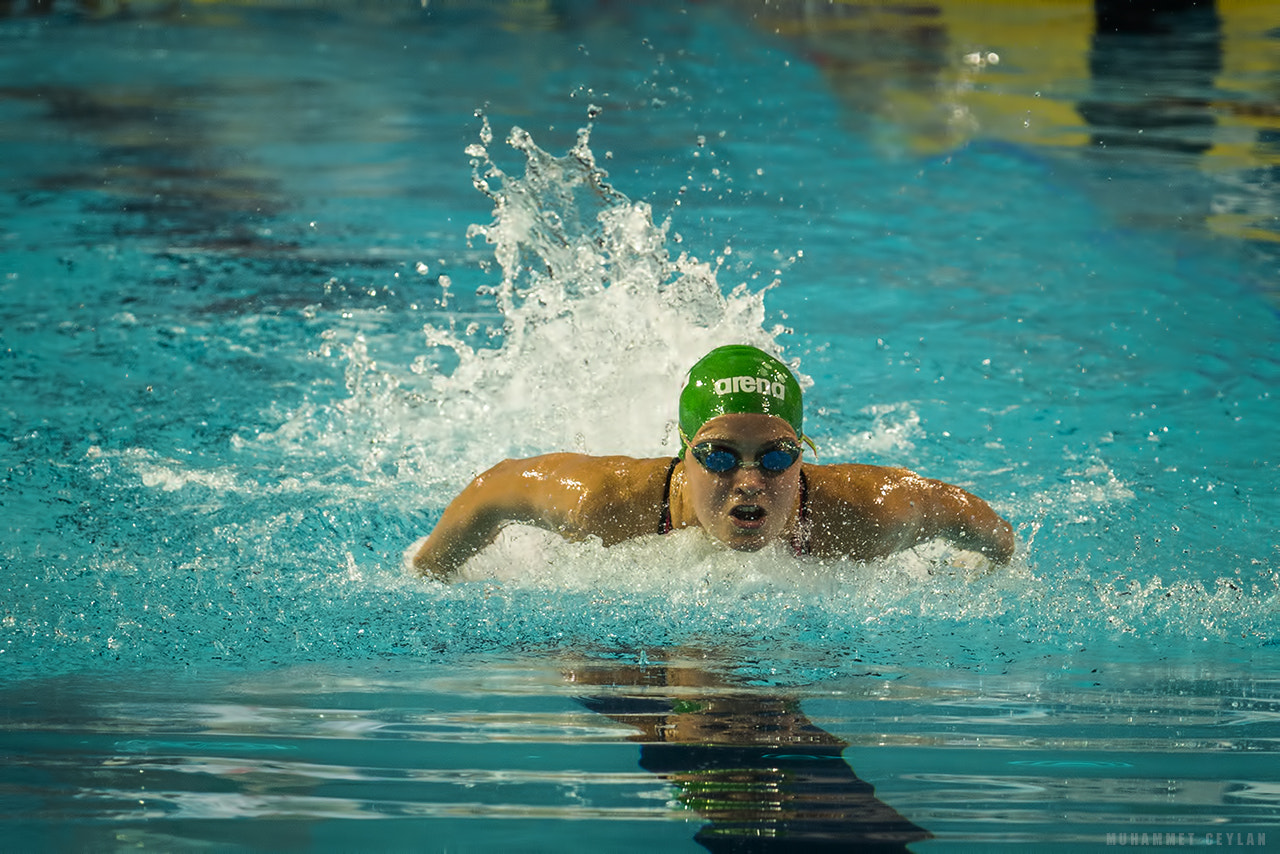 Sigma 150mm F2.8 EX DG Macro HSM sample photo. Swimming photography
