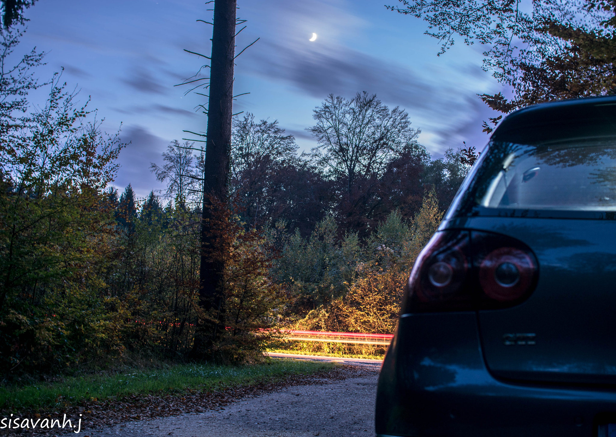 Nikon D5300 + Sigma 30mm F1.4 EX DC HSM sample photo. Night auto vw gti photography