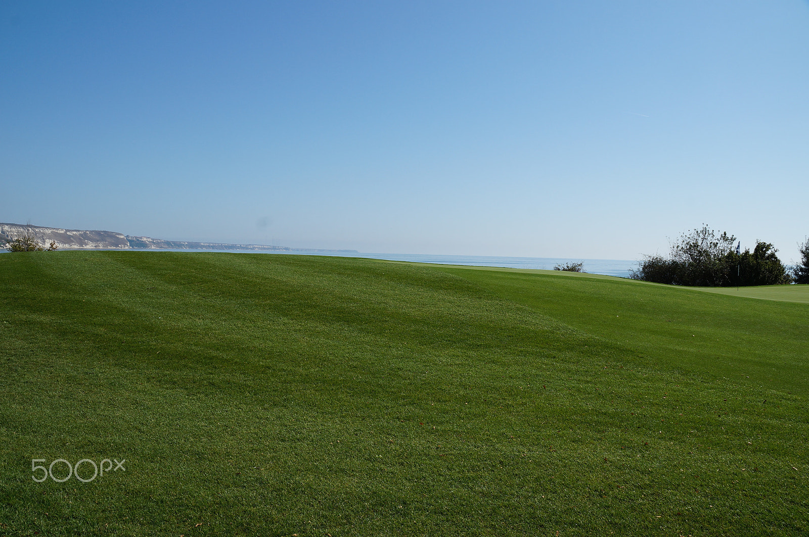 Sony DT 18-135mm F3.5-5.6 SAM sample photo. Tracian cliffs golf resort photography