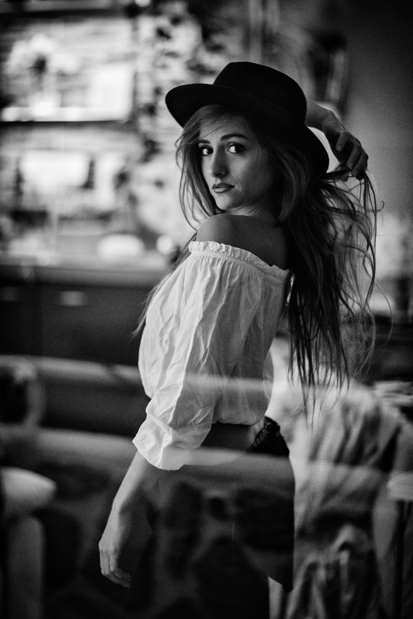 Canon EF 85mm F1.2 sample photo. Sarah photography