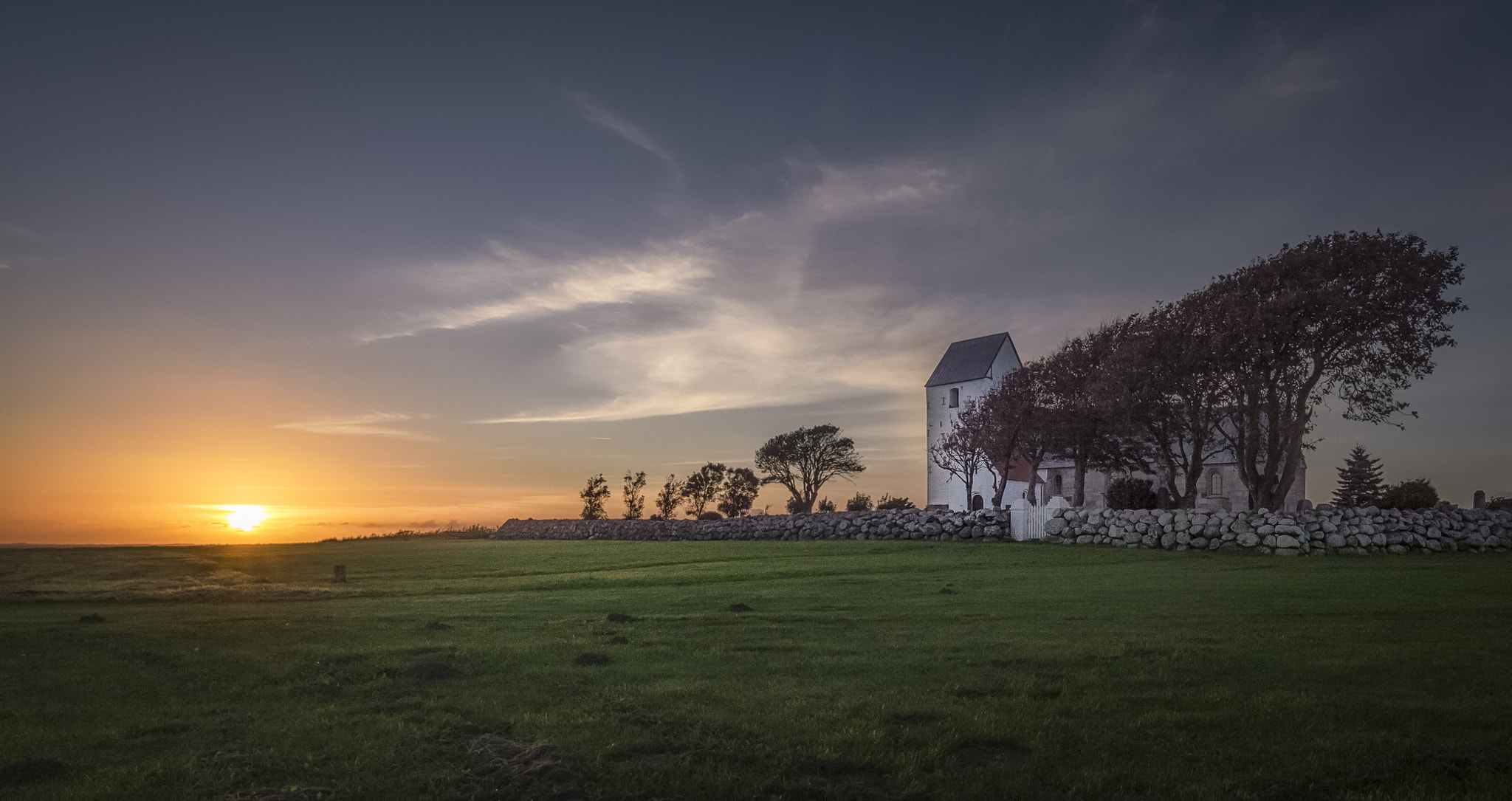 Nikon D3200 + Nikon AF-S DX Nikkor 10-24mm F3-5-4.5G ED sample photo. Aggersborg kirke photography