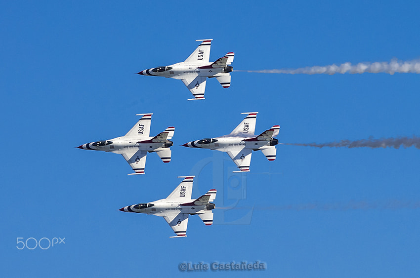 Pentax smc DA* 60-250mm F4.0 ED (IF) SDM sample photo. The thunderbirds photography