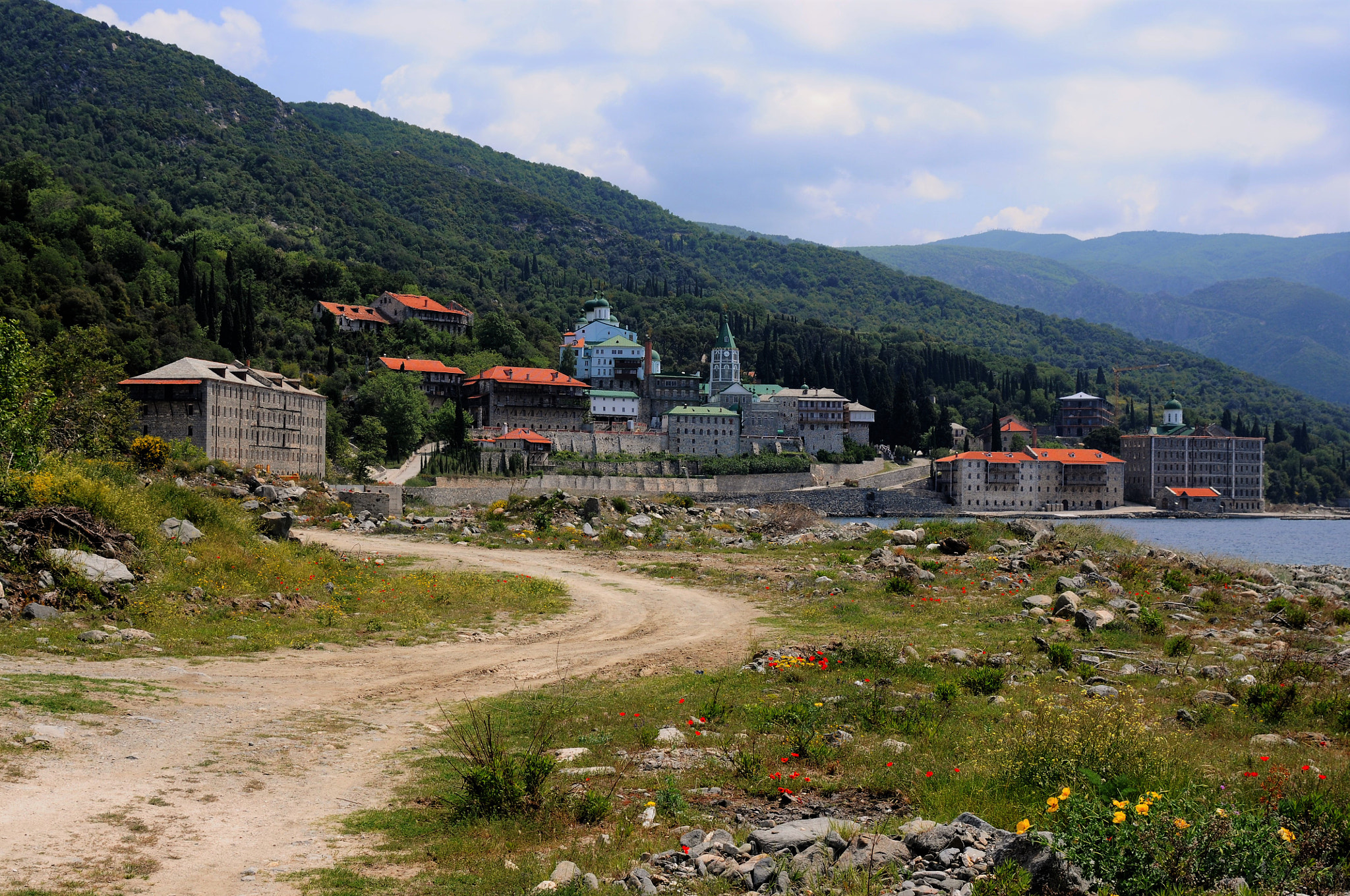 AF Zoom-Nikkor 28-105mm f/3.5-4.5D IF sample photo. Monastery agios panteleimon at mount athos photography