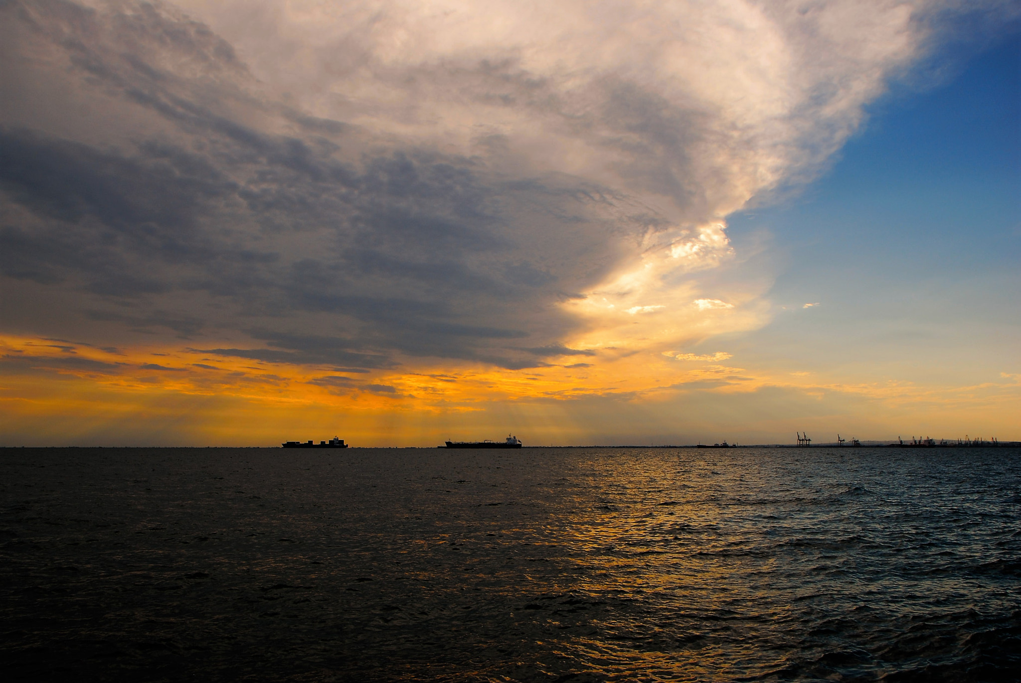 Nikon D80 sample photo. Sunset in thessaloniki photography
