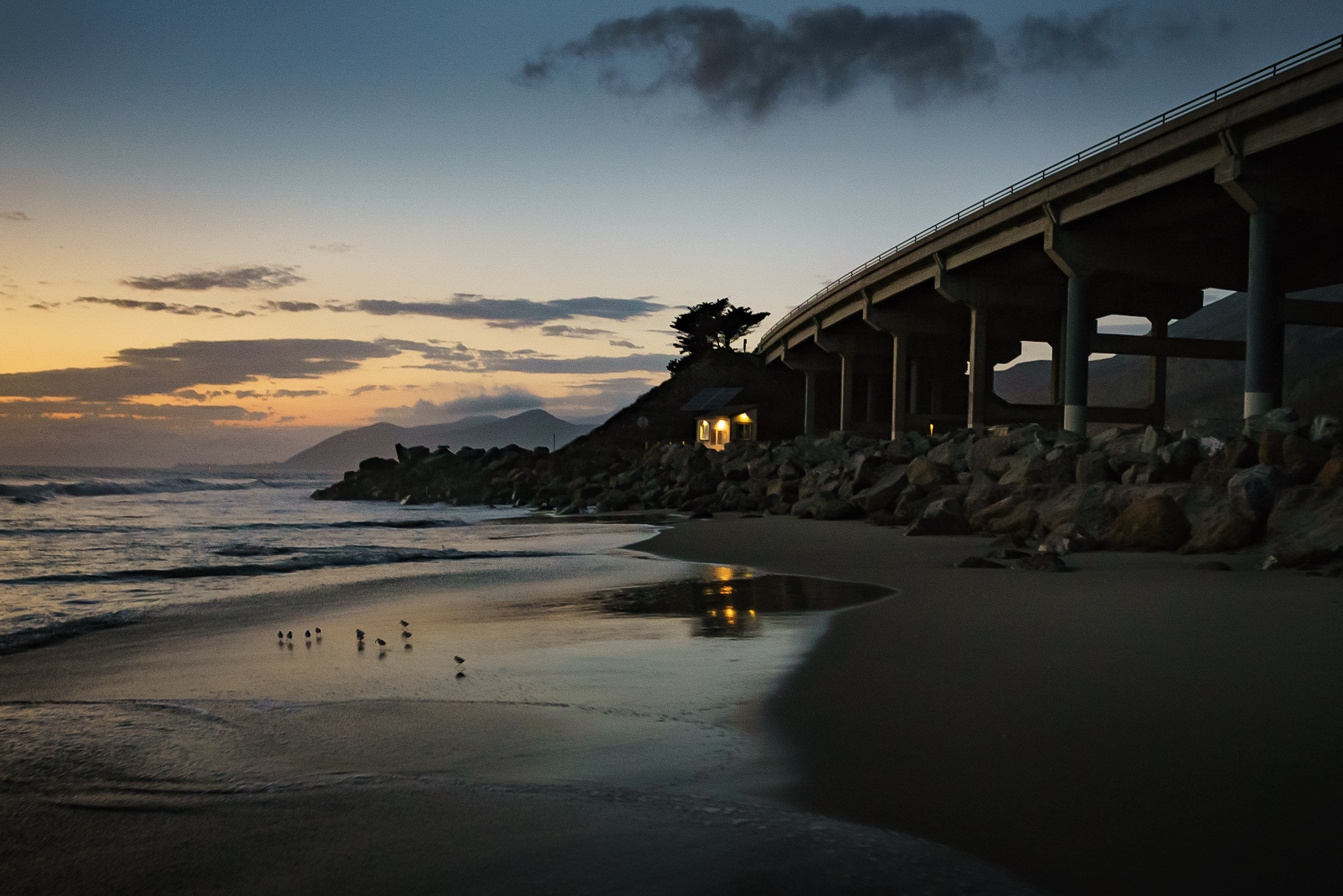 Canon EF 24-70mm F2.8L USM sample photo. Sea shore at dusk photography