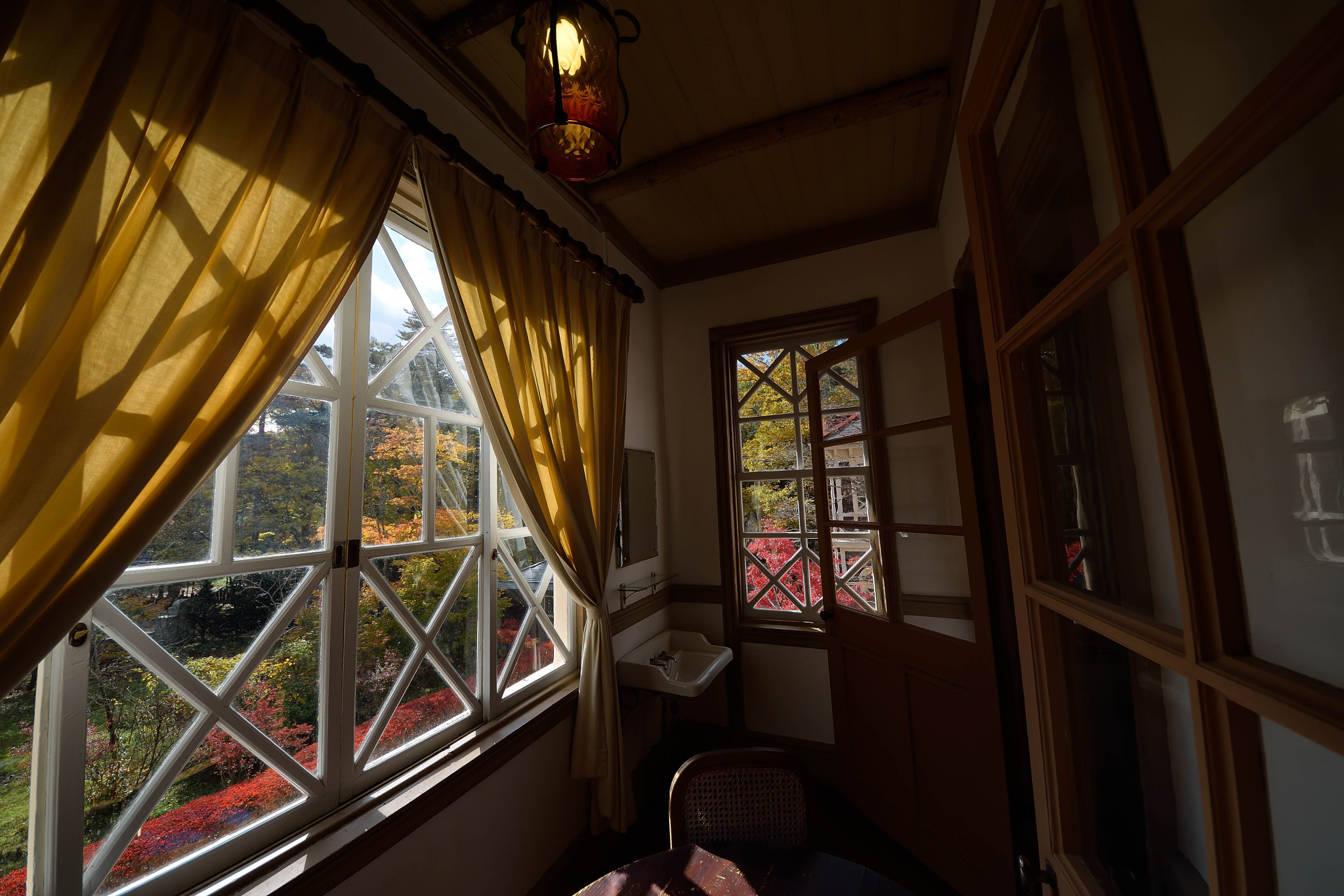 Sigma 8-16mm F4.5-5.6 DC HSM sample photo. Karuizawa20161103 photography