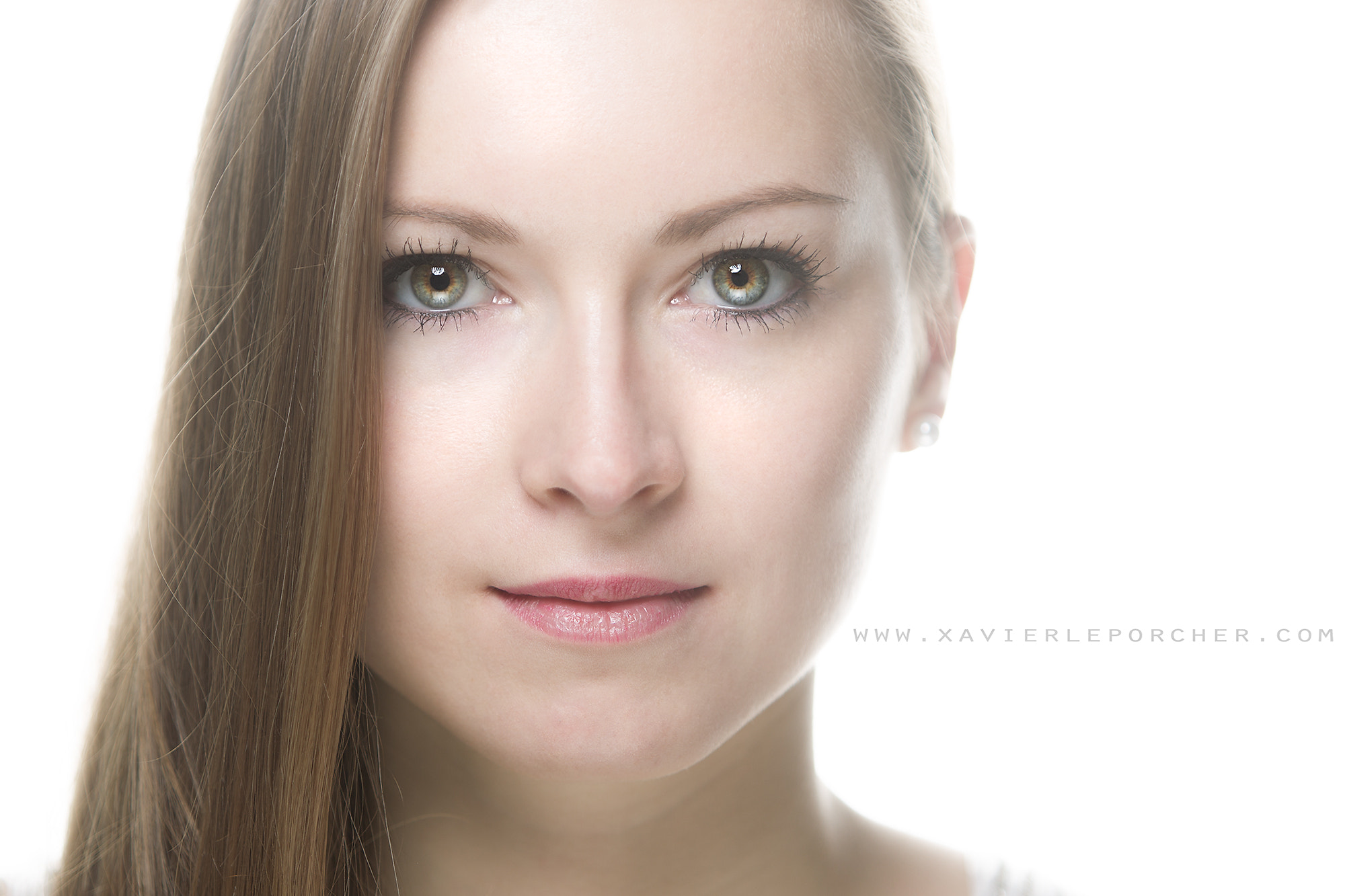Canon EOS-1D Mark IV sample photo. Chloé photography