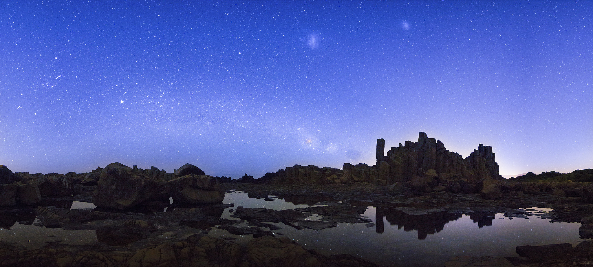 Tokina AT-X Pro 12-24mm F4 (IF) DX sample photo. Southern constellation in australia photography