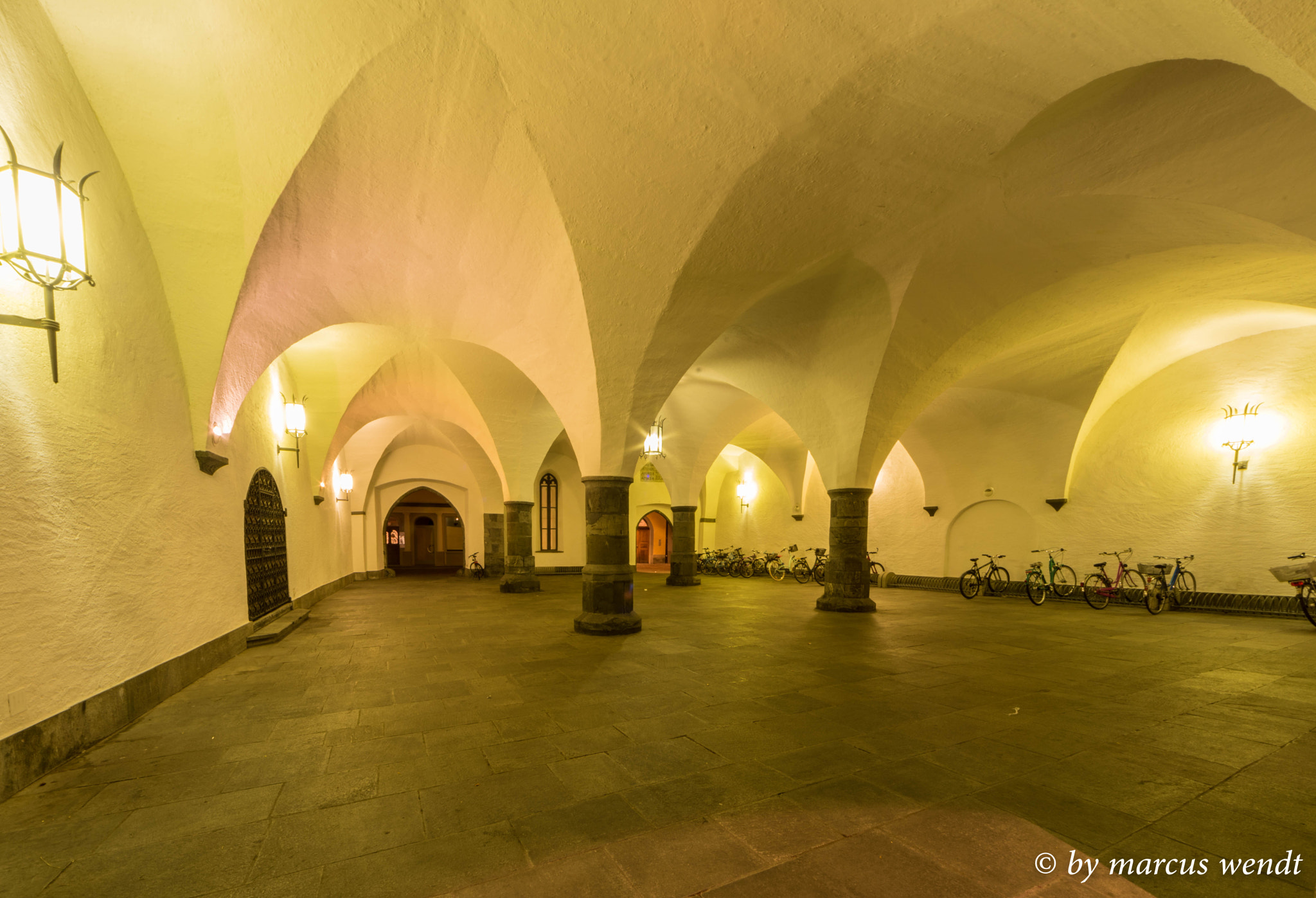 Sigma 12-24mm F4.5-5.6 EX DG Aspherical HSM sample photo. Chur17 photography