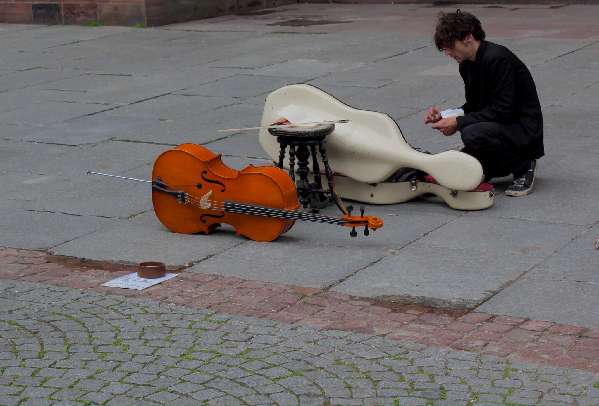 Canon EF-S 18-55mm F3.5-5.6 IS II sample photo. Street artists are not give enough credit photography