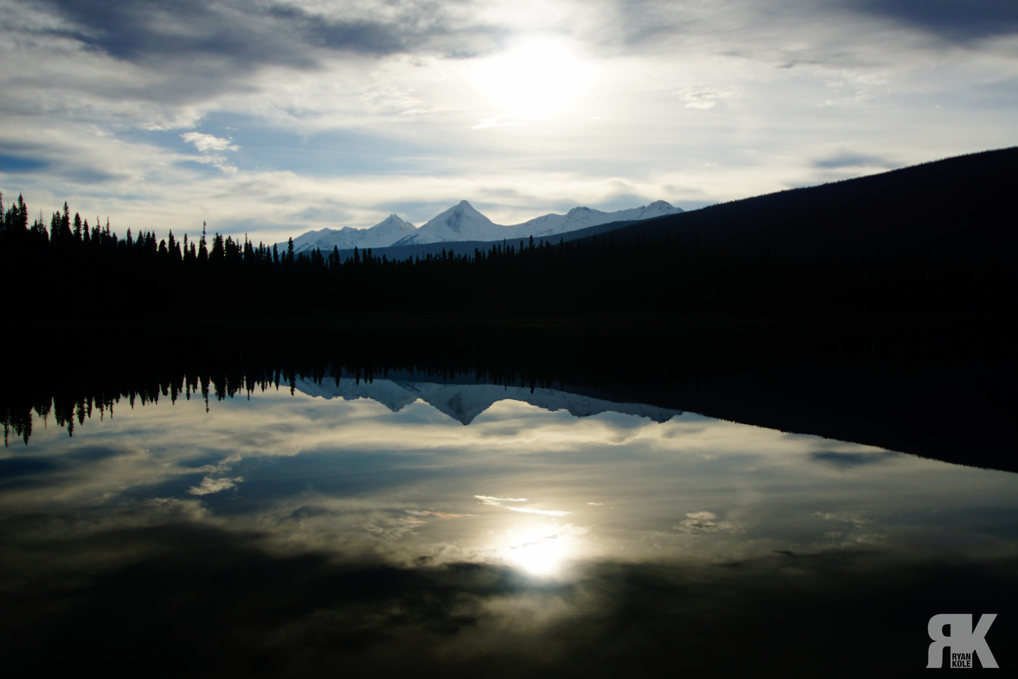 DT 10-24mm F3.5-4.5 SAM sample photo. Emerald lake photography