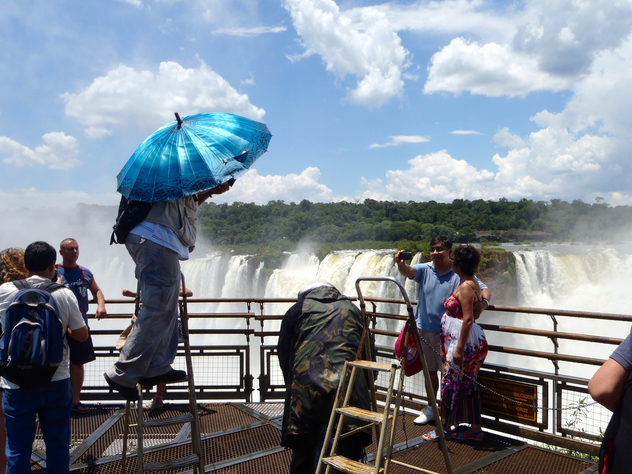 Olympus StylusTough-3000 sample photo. Hold it right there: beautiful! at iguazu falls photography