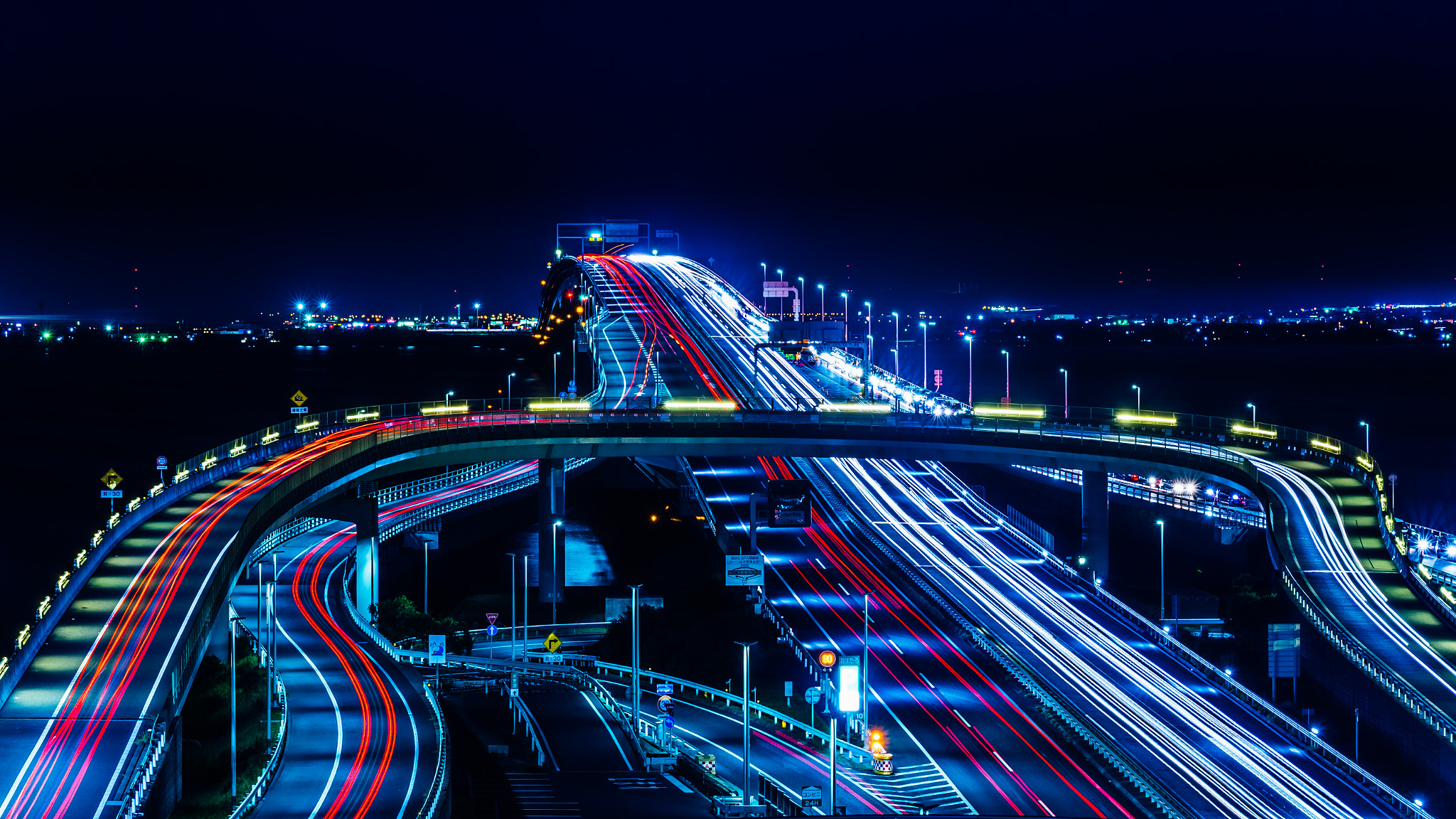 Sony a7 II + Sony 70-300mm F4.5-5.6 G SSM sample photo. Tokyo bay aqua-line highway photography