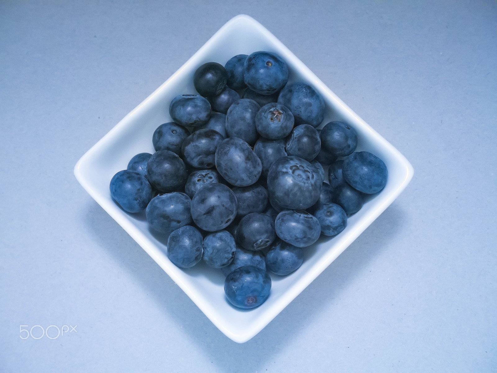 Panasonic Lumix DMC-GF7 sample photo. Blueberries photography