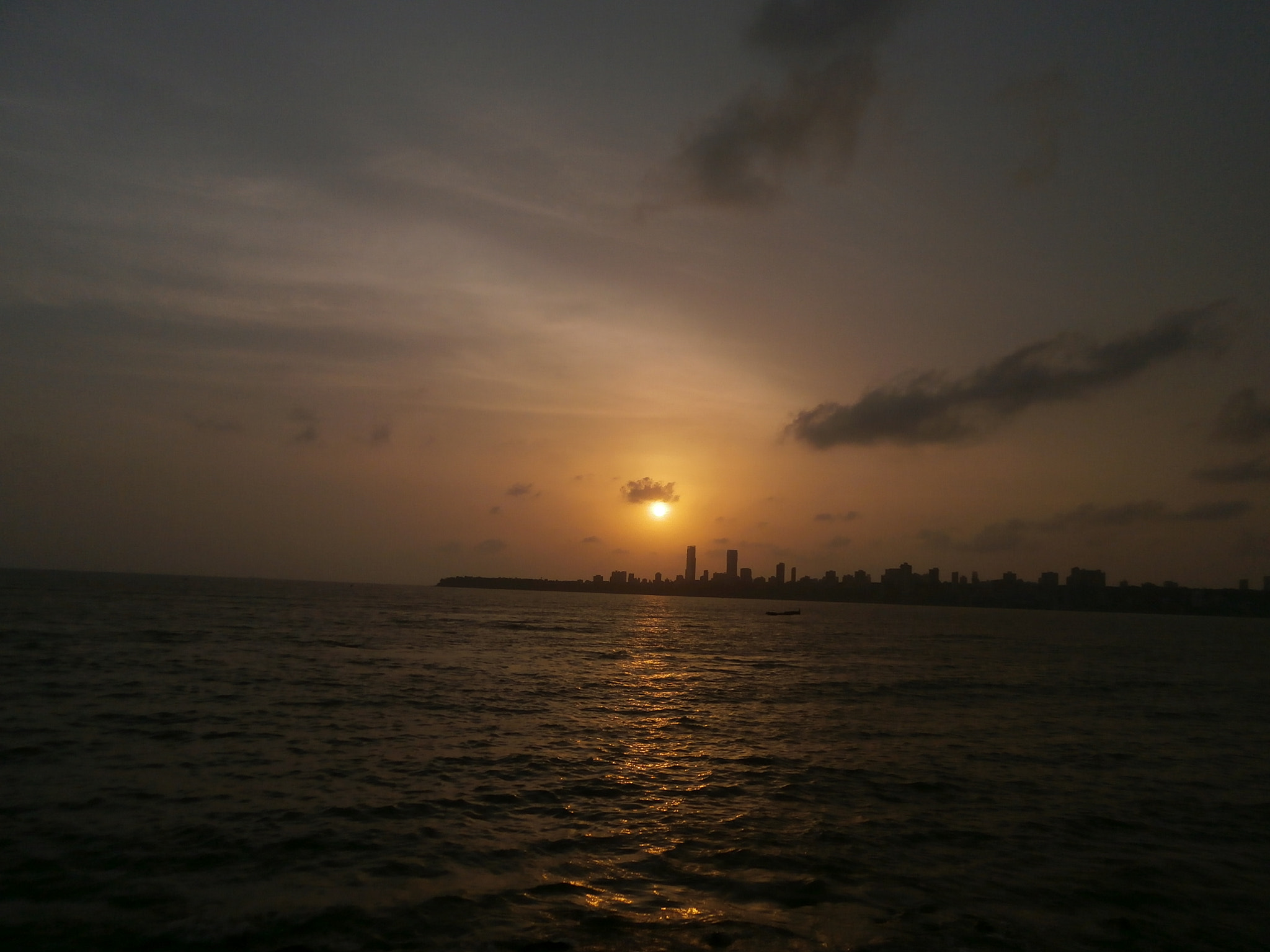 Olympus VG170 sample photo. Memorable sunset at marine drive photography