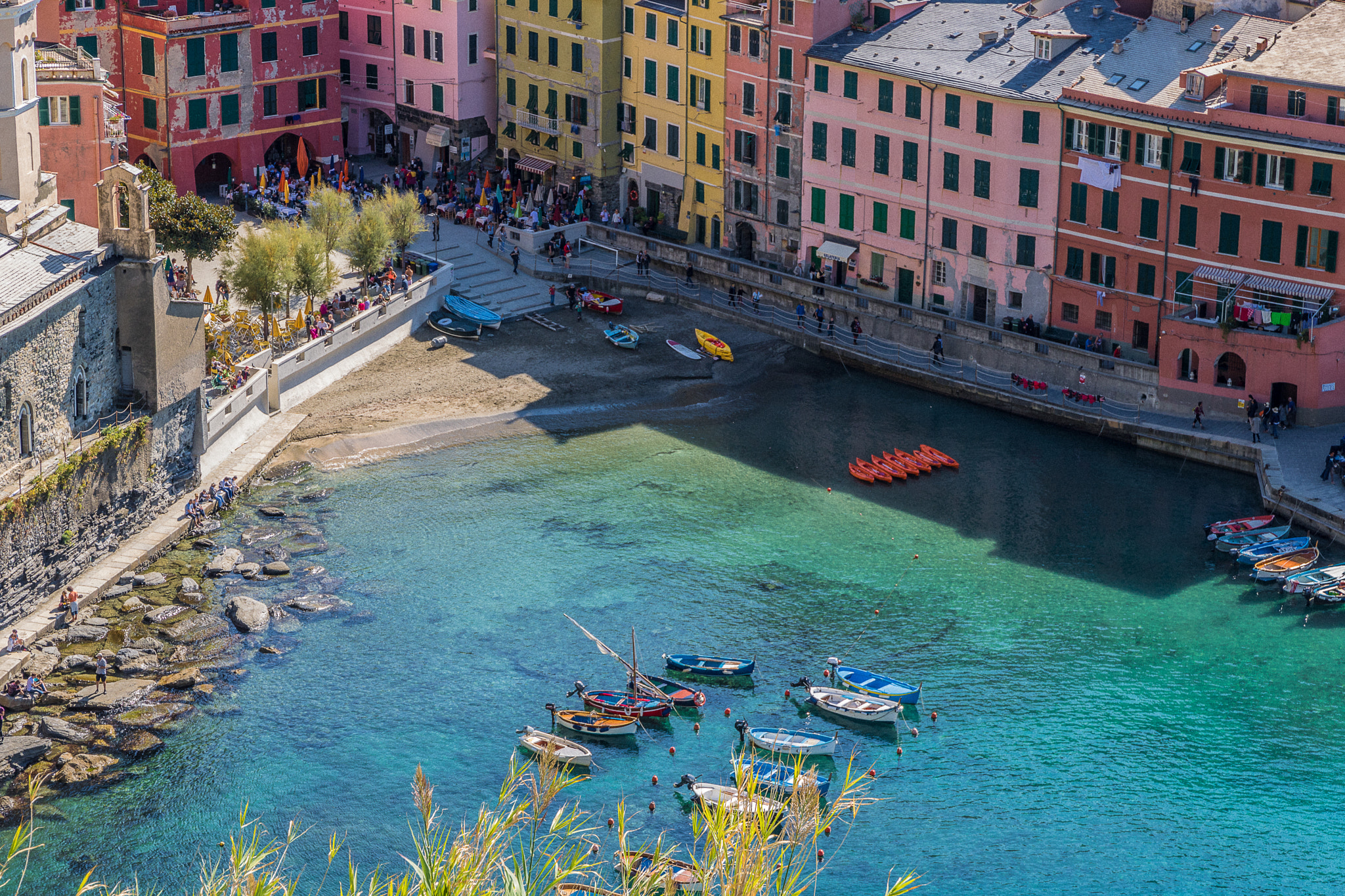 Canon EOS 760D (EOS Rebel T6s / EOS 8000D) sample photo. Vernazza -italy photography