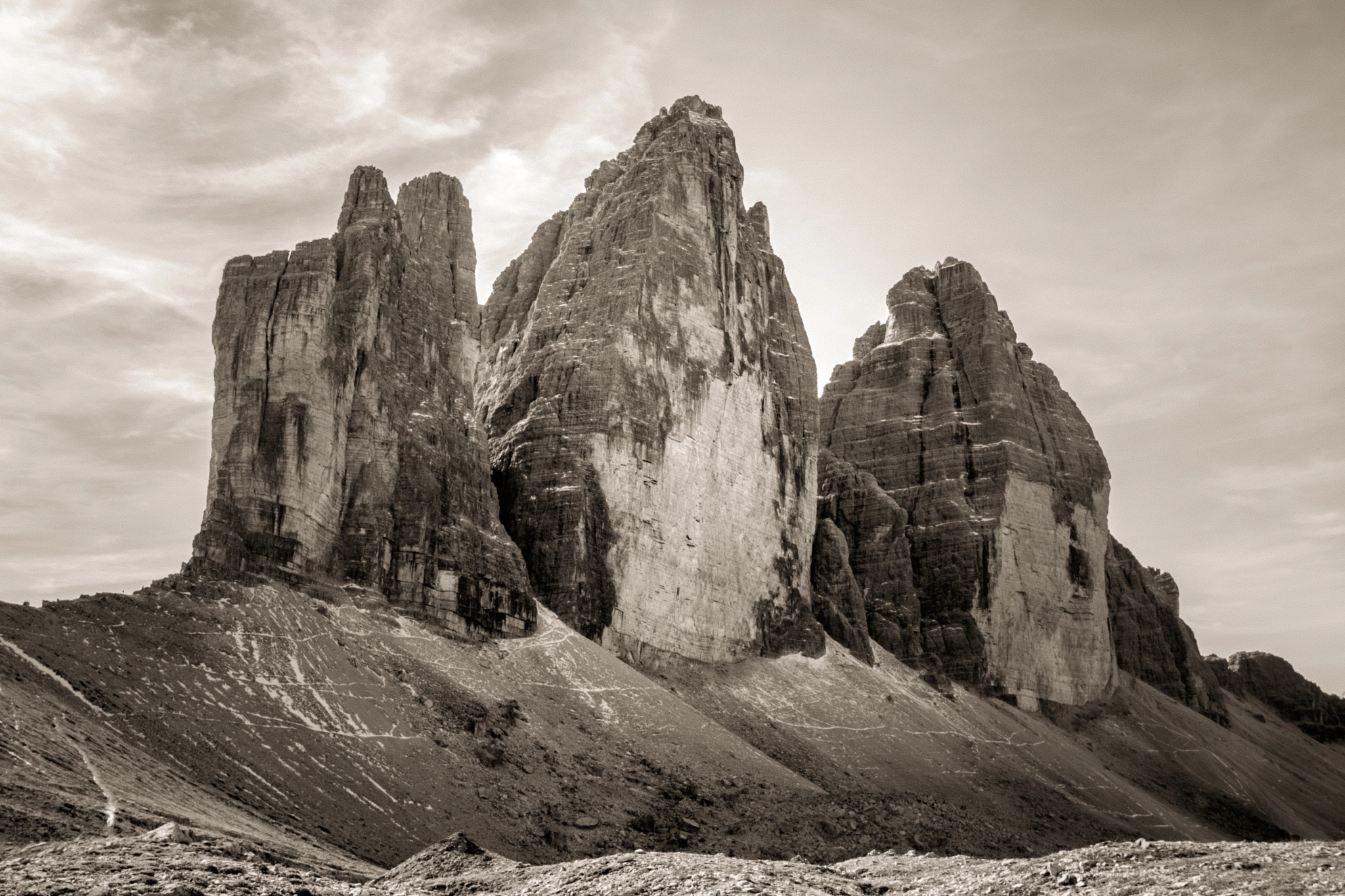 Canon EOS 760D (EOS Rebel T6s / EOS 8000D) sample photo. The three peaks photography