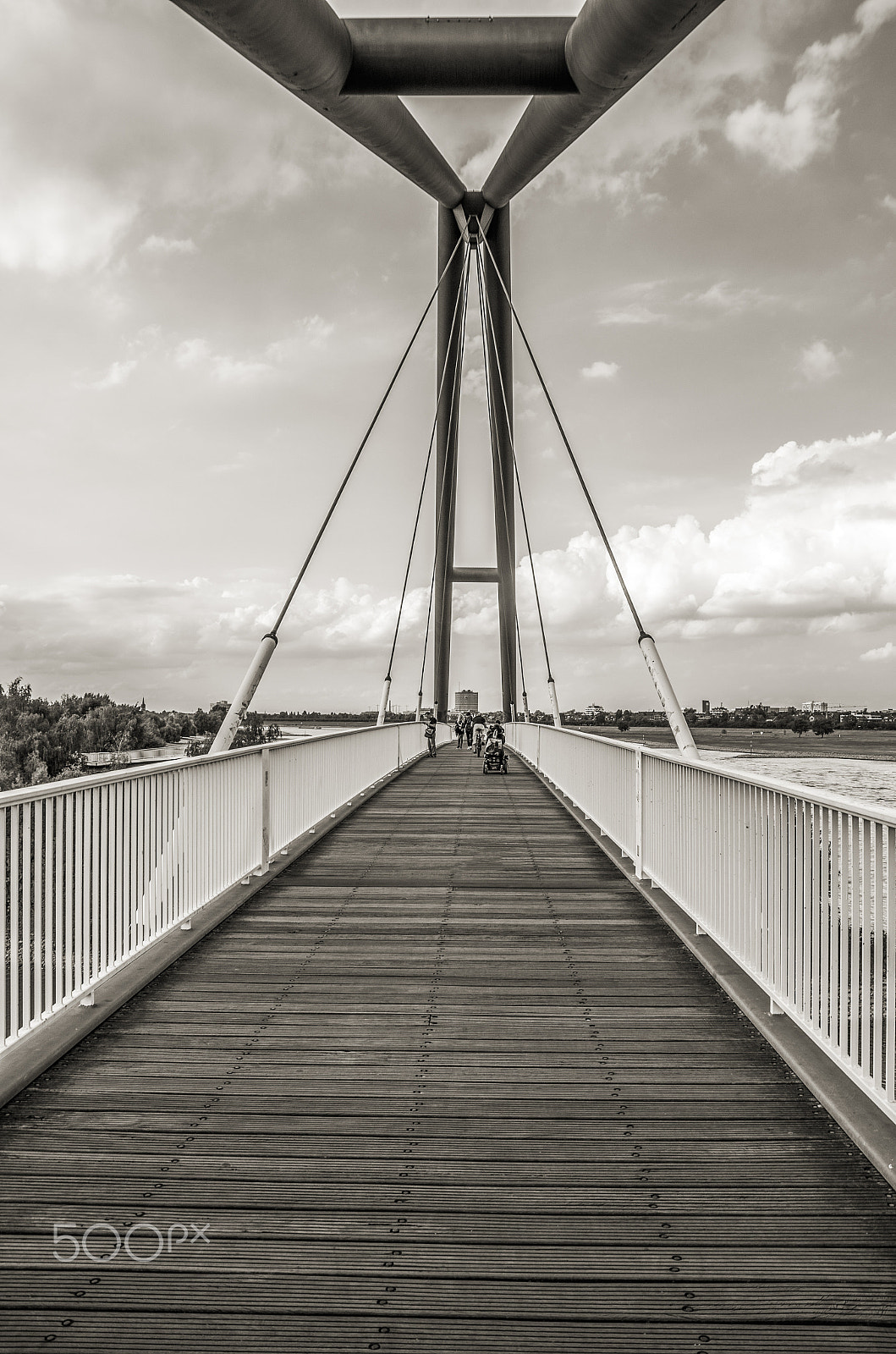Pentax K-5 II sample photo. View from the bridge photography