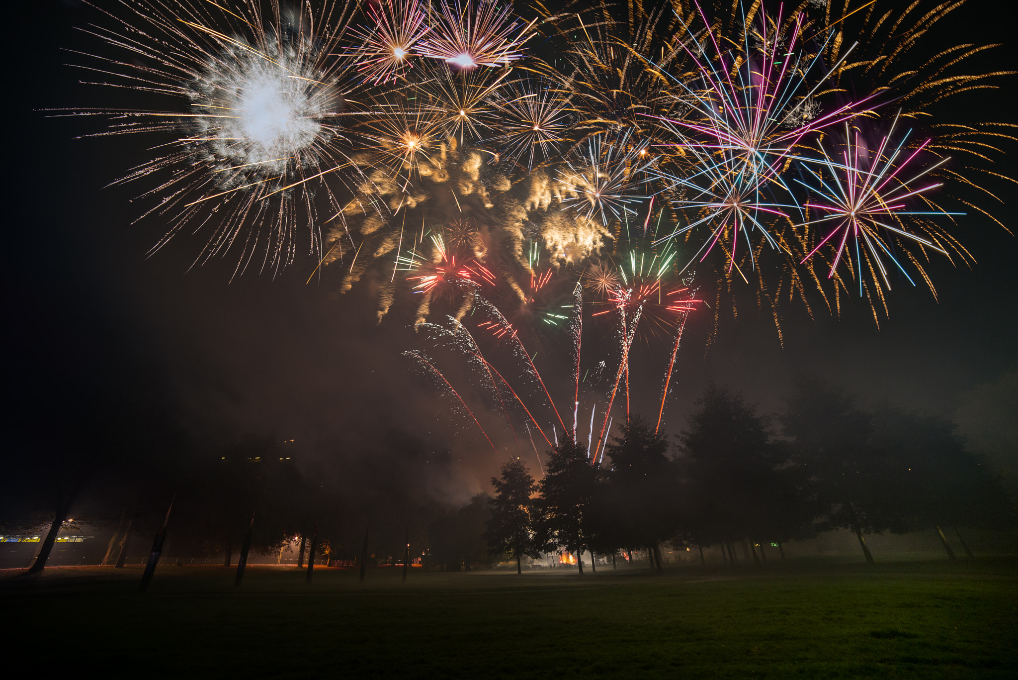 Samyang 14mm F2.8 ED AS IF UMC sample photo. Kl fireworks photography
