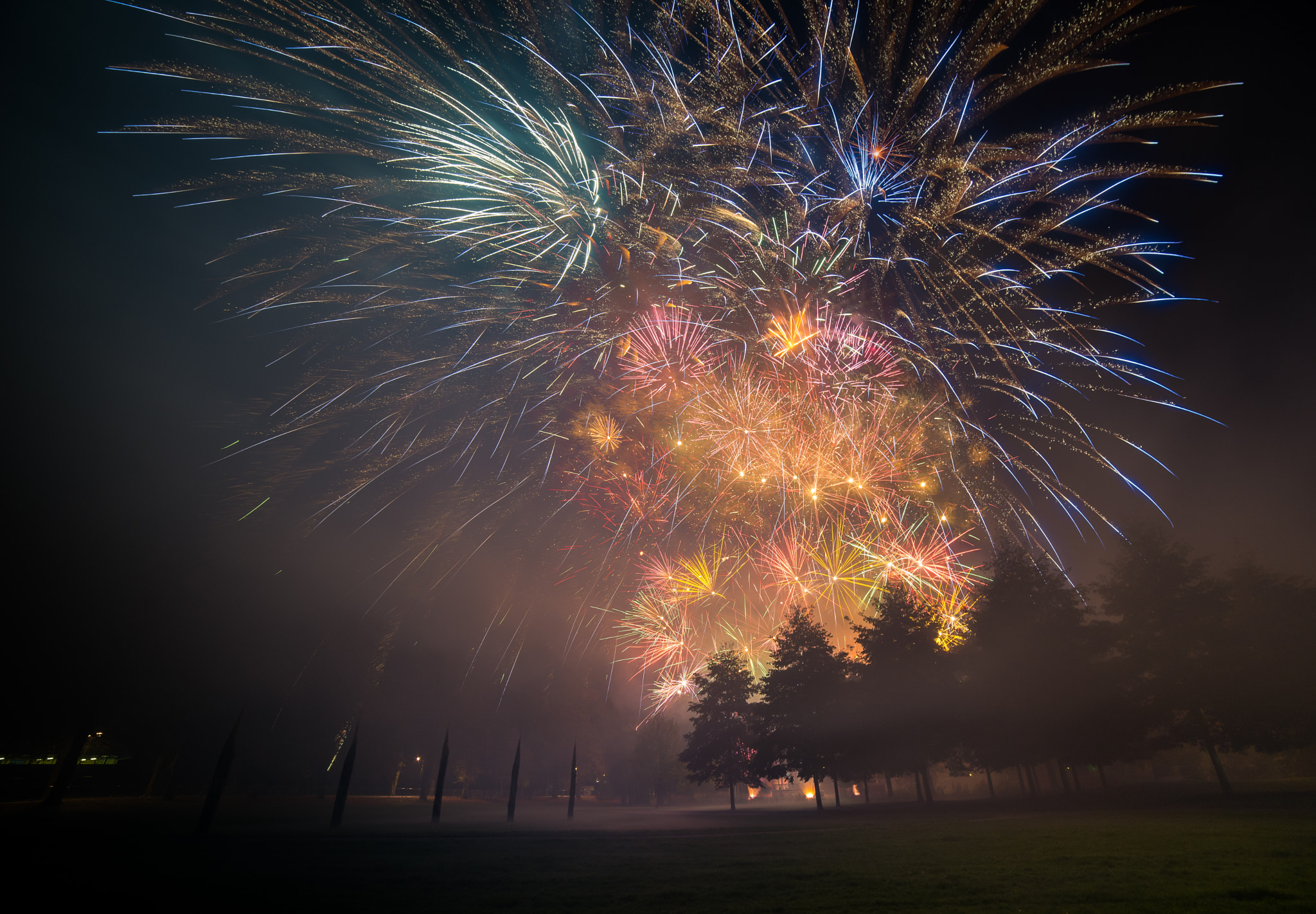 Samyang 14mm F2.8 ED AS IF UMC sample photo. Kl fireworks photography