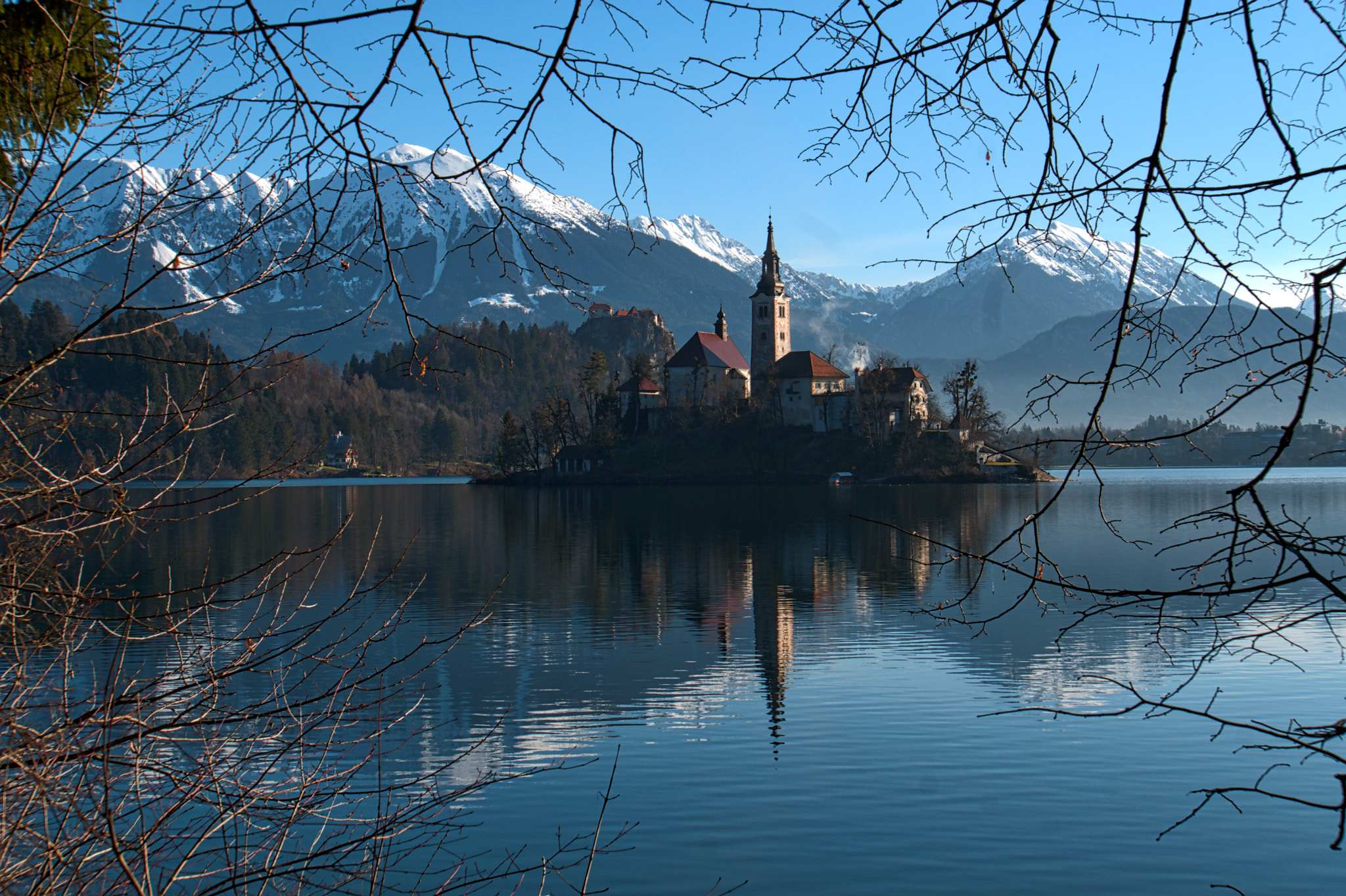 Sony E 18-55mm F3.5-5.6 OSS sample photo. Lake bled photography
