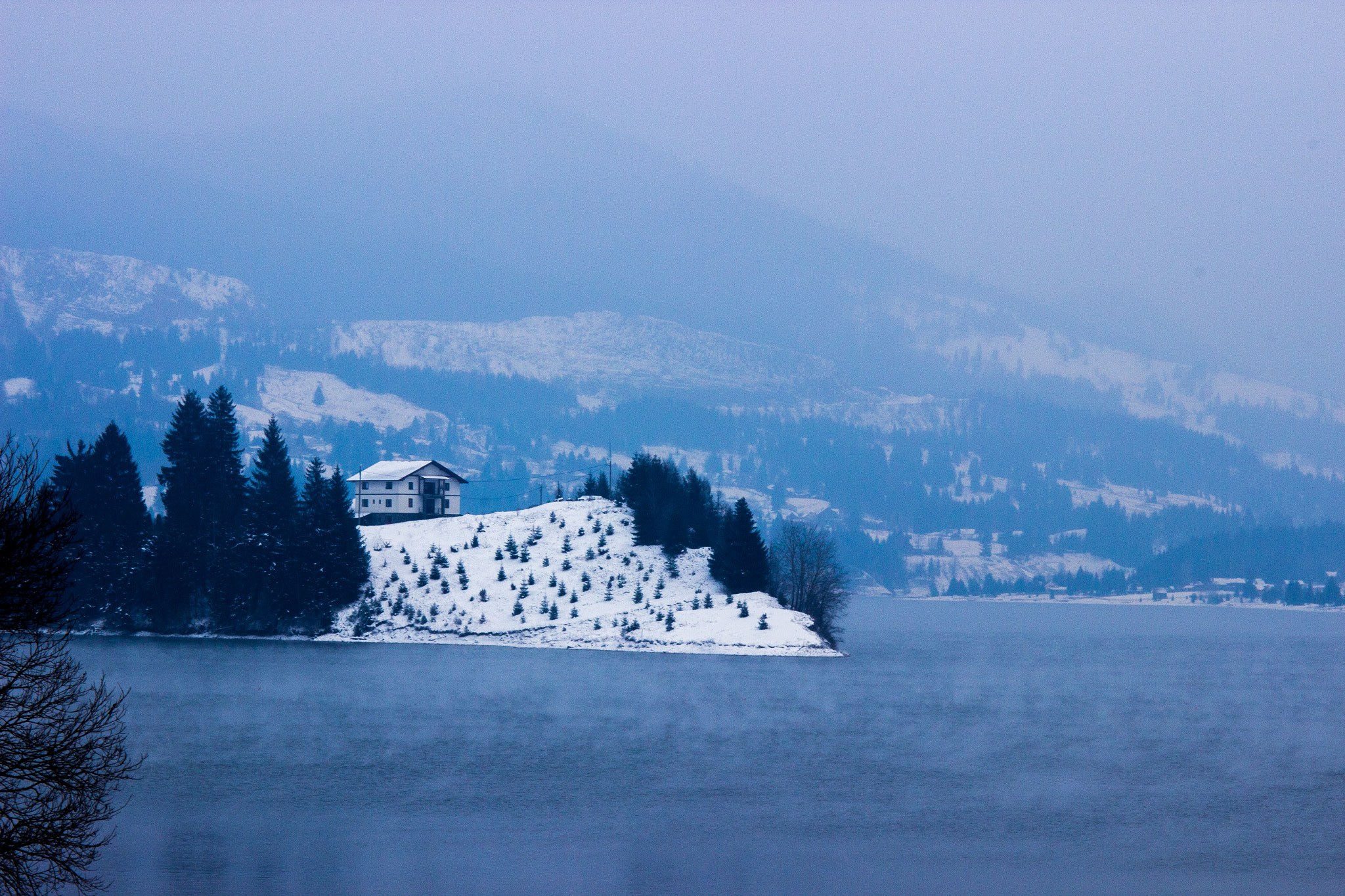 Canon EF 28-90mm f/4-5.6 sample photo. Winter view photography