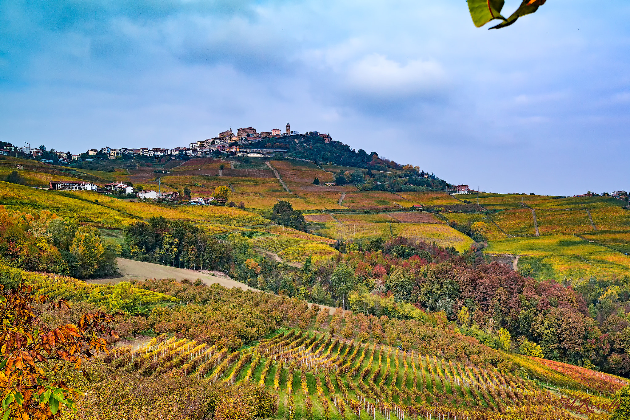 Samsung NX 12-24mm F4-5.6 ED sample photo. Langhe photography