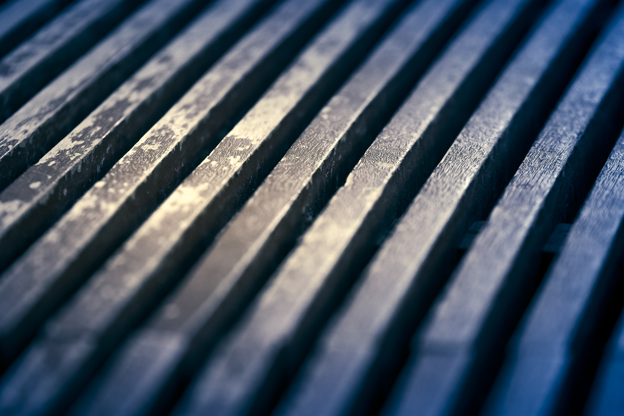 Nikon AF-S Nikkor 70-200mm F2.8G ED VR II sample photo. Woodern pattern photography