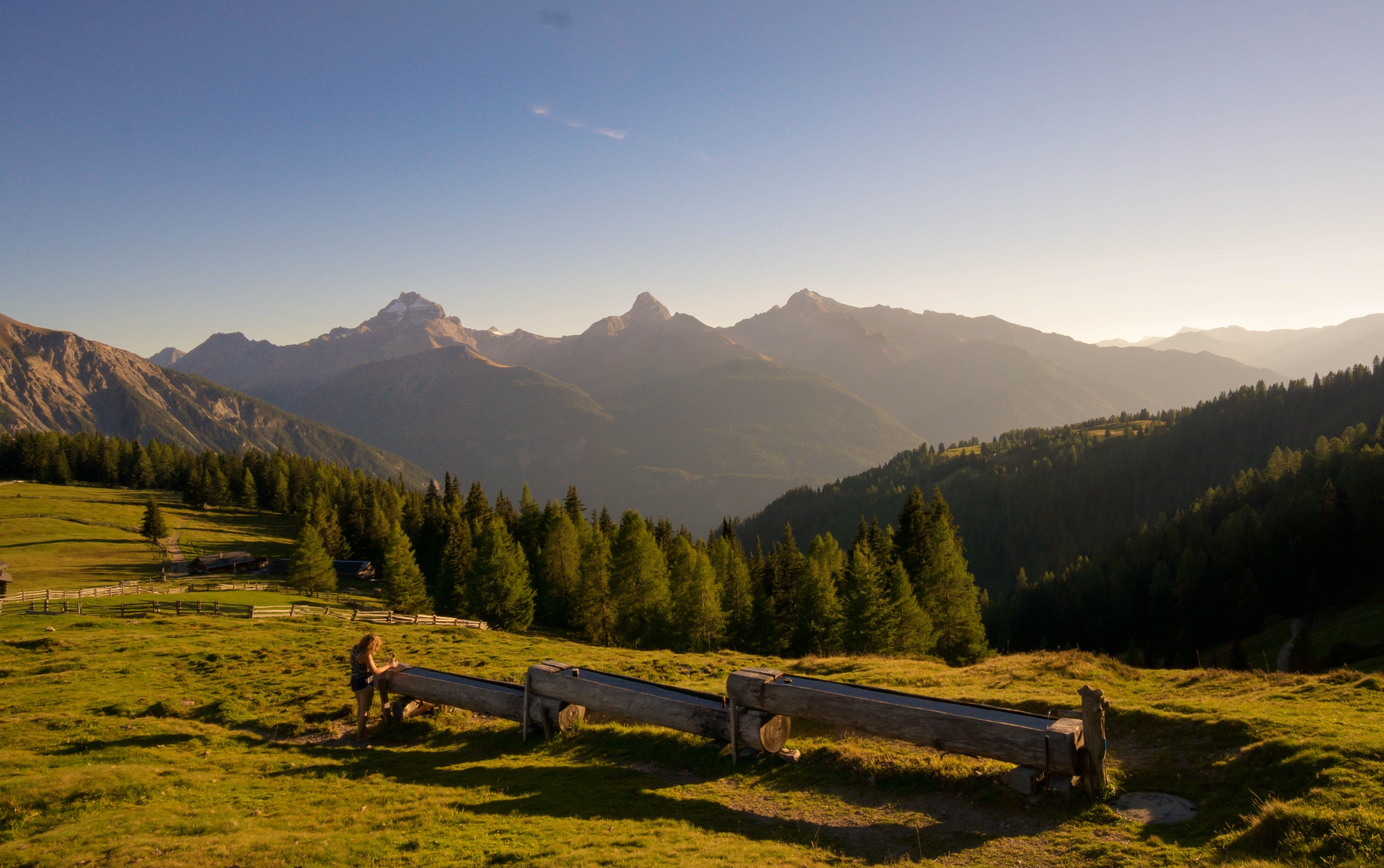 Sony a6000 + Sony E 10-18mm F4 OSS sample photo. View from the alps  photography