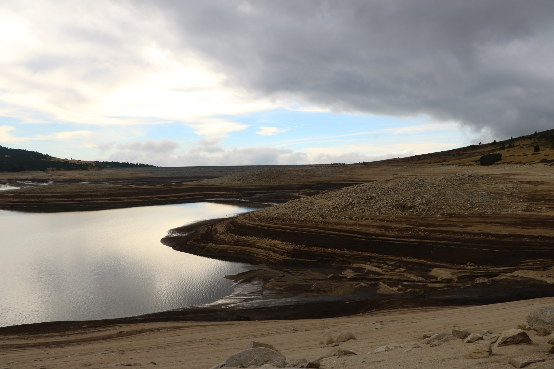 Canon EOS 750D (EOS Rebel T6i / EOS Kiss X8i) sample photo. Lake belmeken  photography