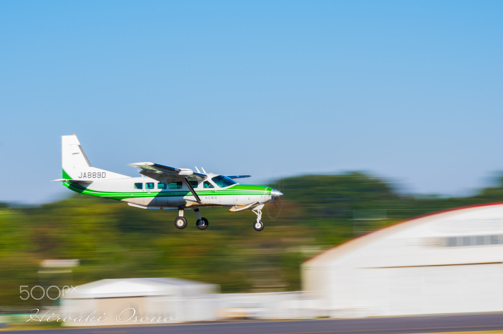 HD Pentax DA 55-300mm F4.0-5.8 ED WR sample photo. Cessna 208 caravan i photography