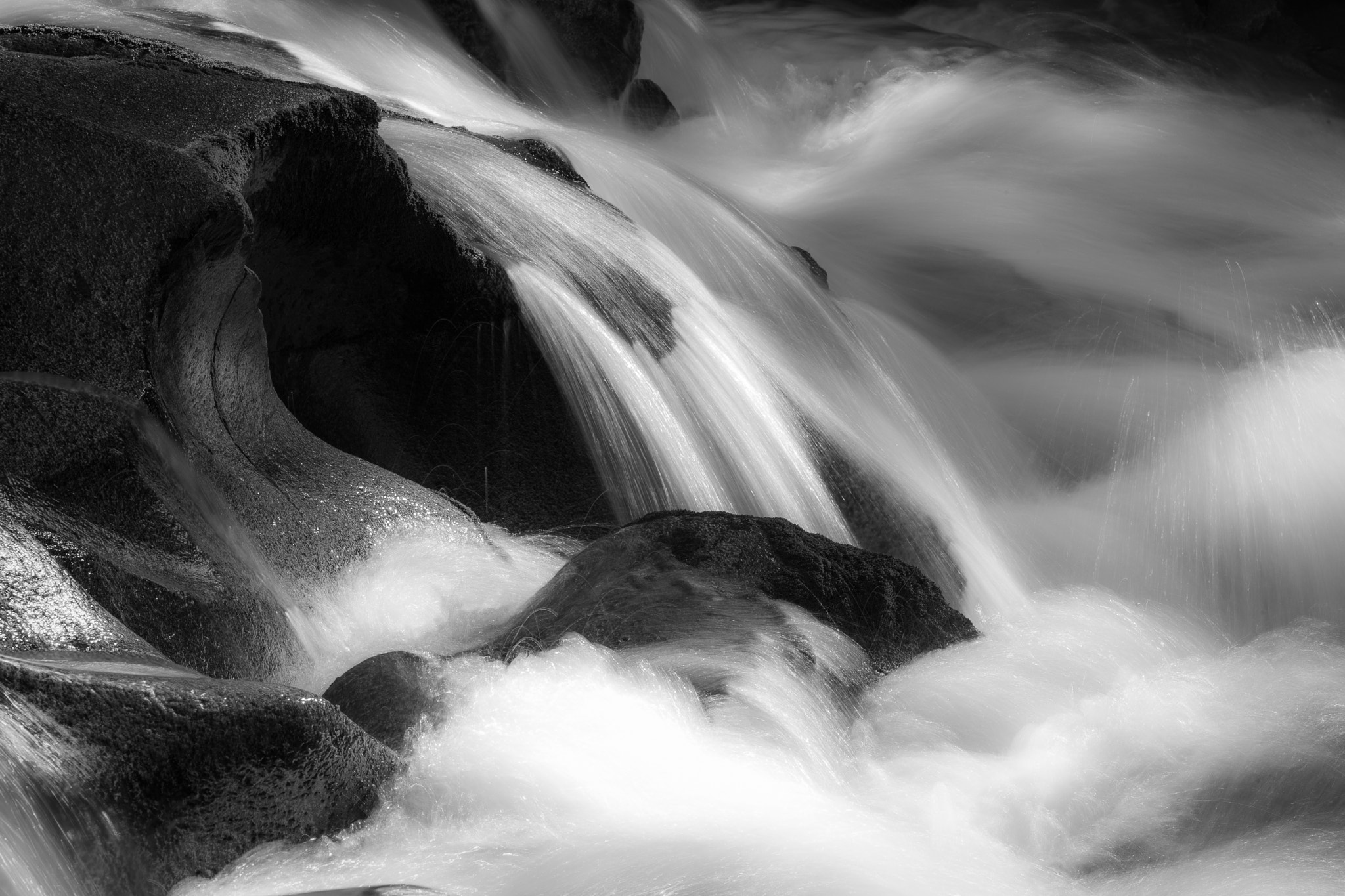Canon EOS-1D Mark III sample photo. Flow photography