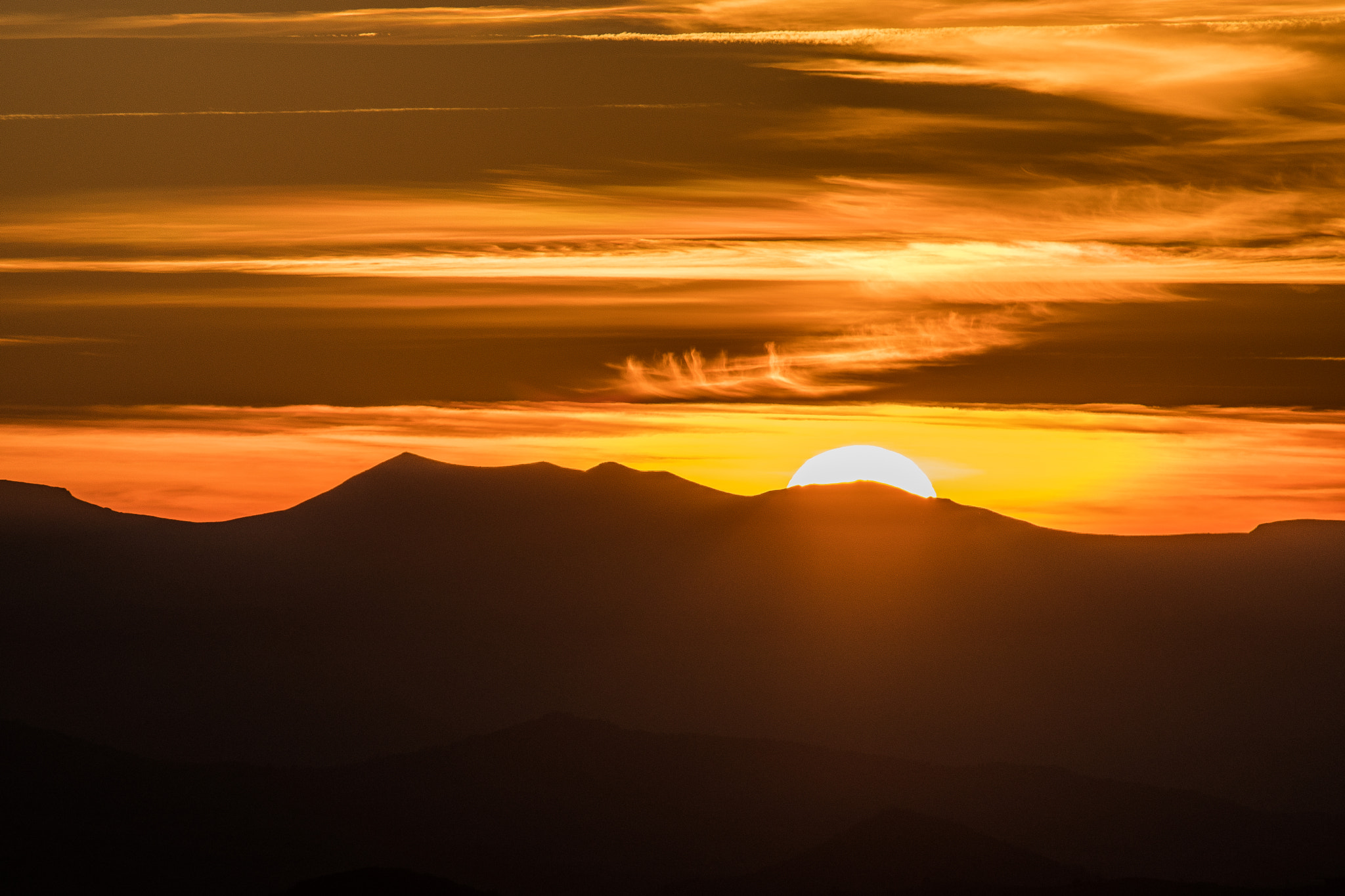Nikon D500 sample photo. Sunset on sancy moutains photography