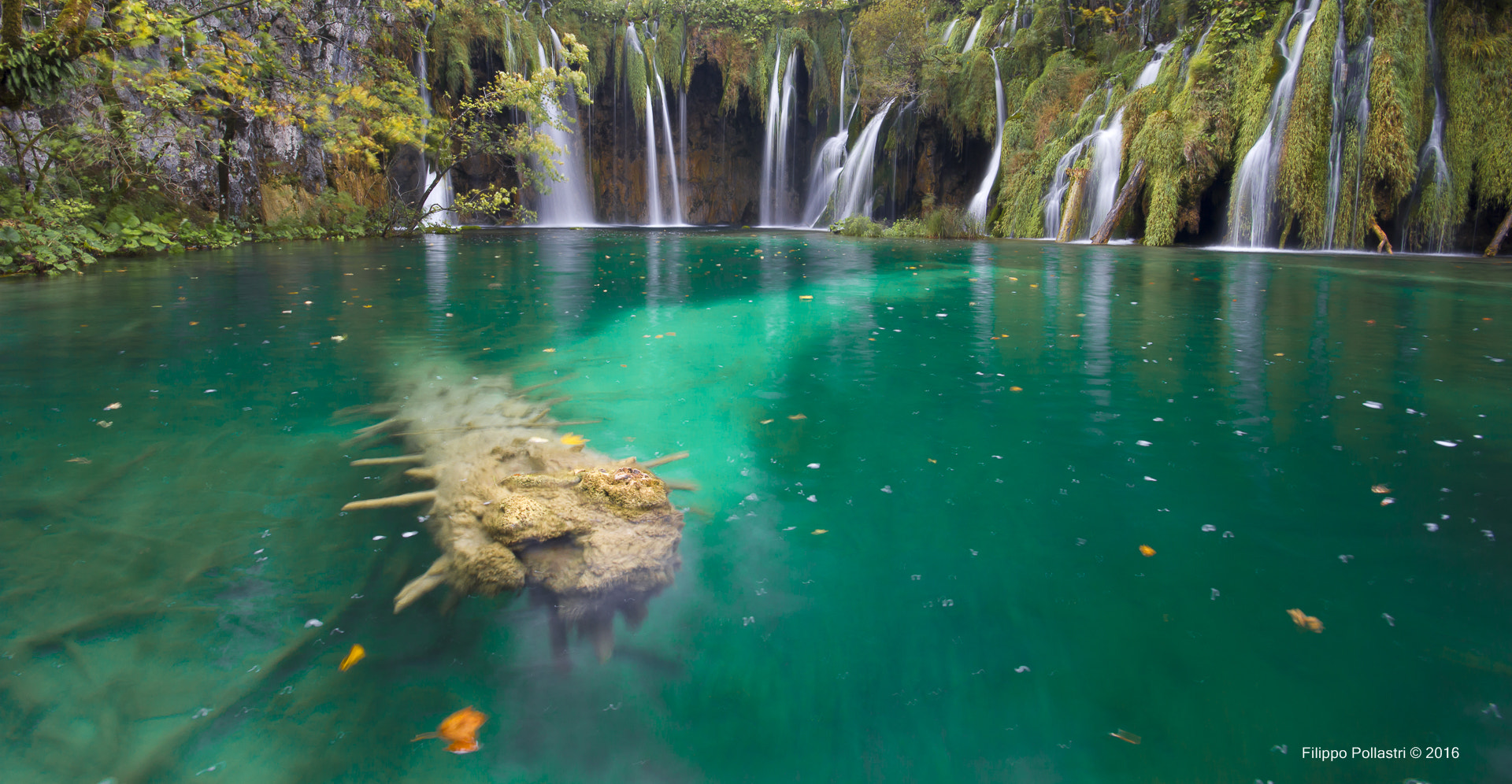 Canon EOS 550D (EOS Rebel T2i / EOS Kiss X4) + Sigma 10-20mm F4-5.6 EX DC HSM sample photo. Plitvice lakes - plivitce national park photography