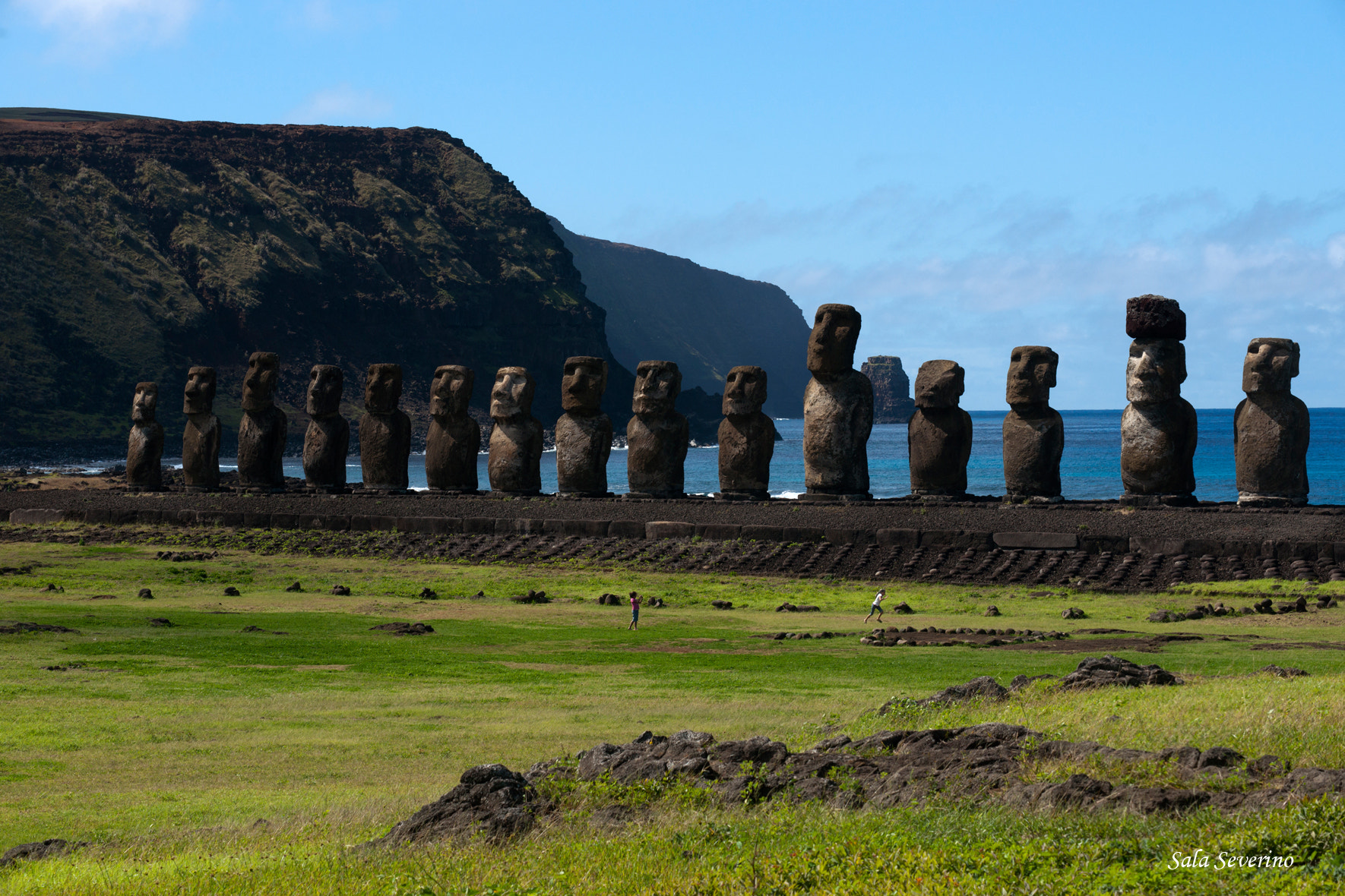 Minolta/Sony AF 70-200mm F2.8 G sample photo. Rapa nui3 photography