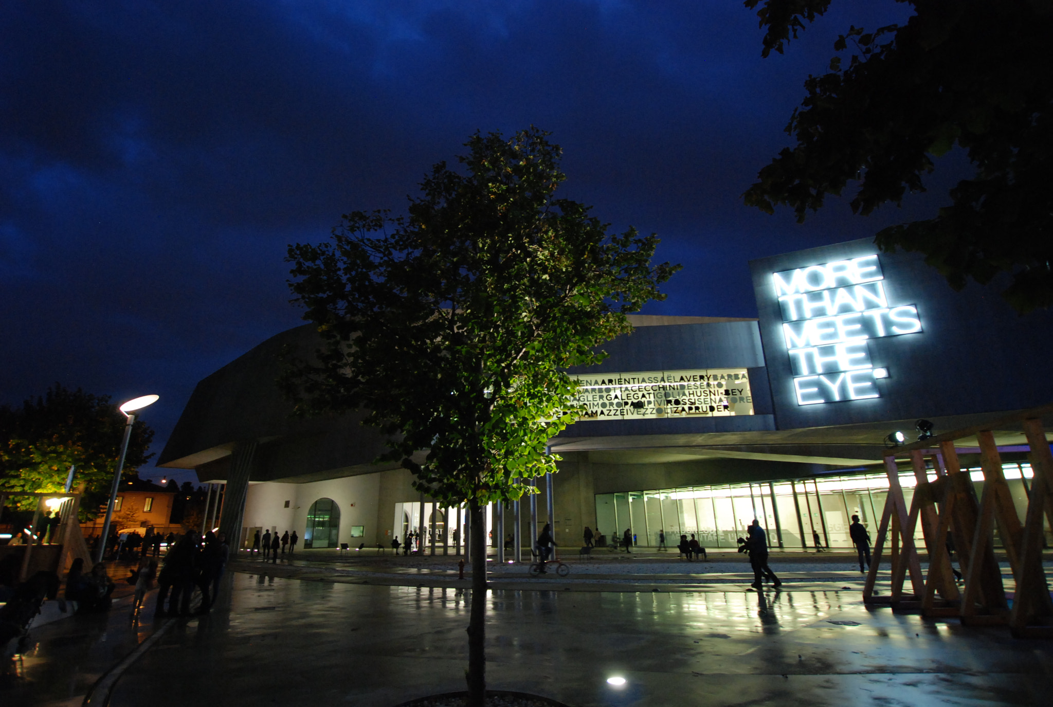 Nikon D80 sample photo. Maxxi museum, rome photography