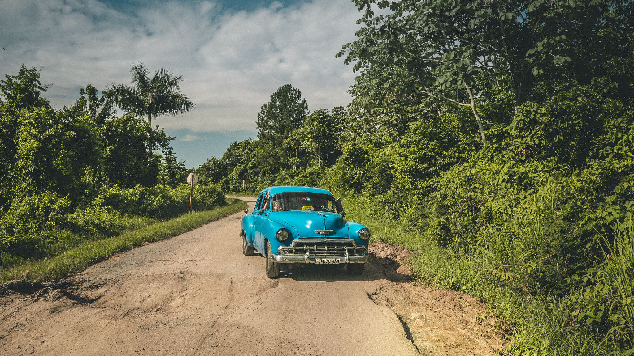 Panasonic Lumix DMC-GX85 (Lumix DMC-GX80 / Lumix DMC-GX7 Mark II) + Panasonic Lumix G 14mm F2.5 ASPH sample photo. Cuba series 1. road to cayo jutías 2 photography