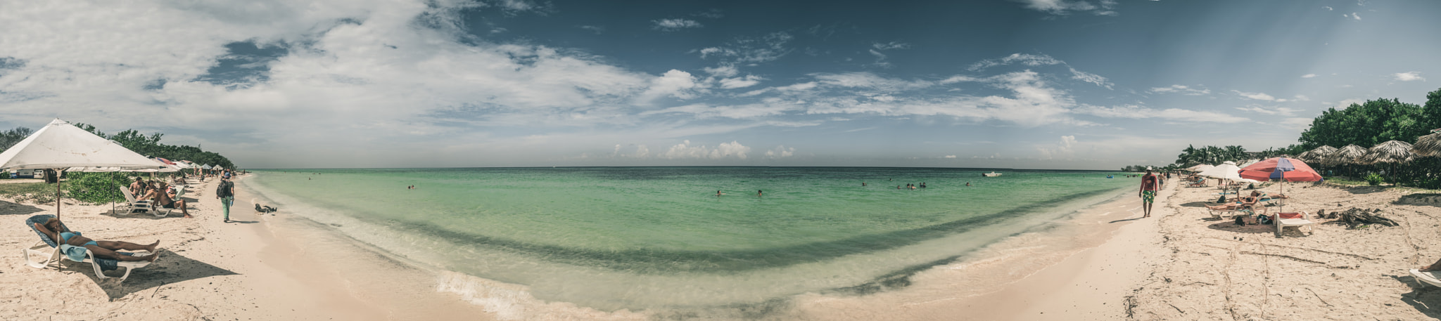 Panasonic Lumix DMC-GX85 (Lumix DMC-GX80 / Lumix DMC-GX7 Mark II) + Panasonic Lumix G 14mm F2.5 ASPH sample photo. Cuba series 1. cayo jutías photography