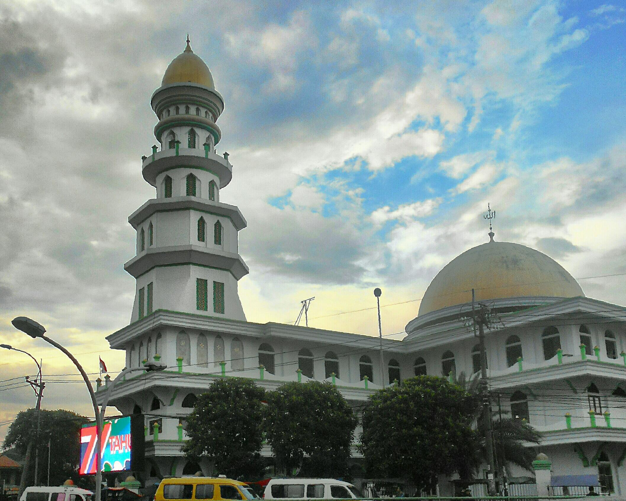 Nikon COOLPIX S2800 sample photo. A mosque @jakarta photography