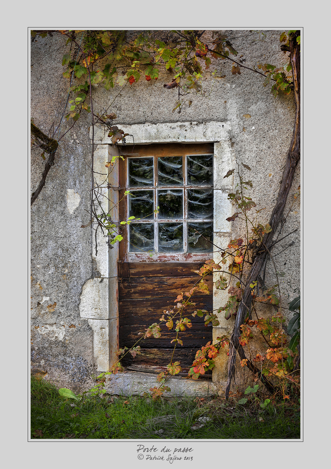 Canon EOS-1Ds Mark III sample photo. St cirq lapopie photography