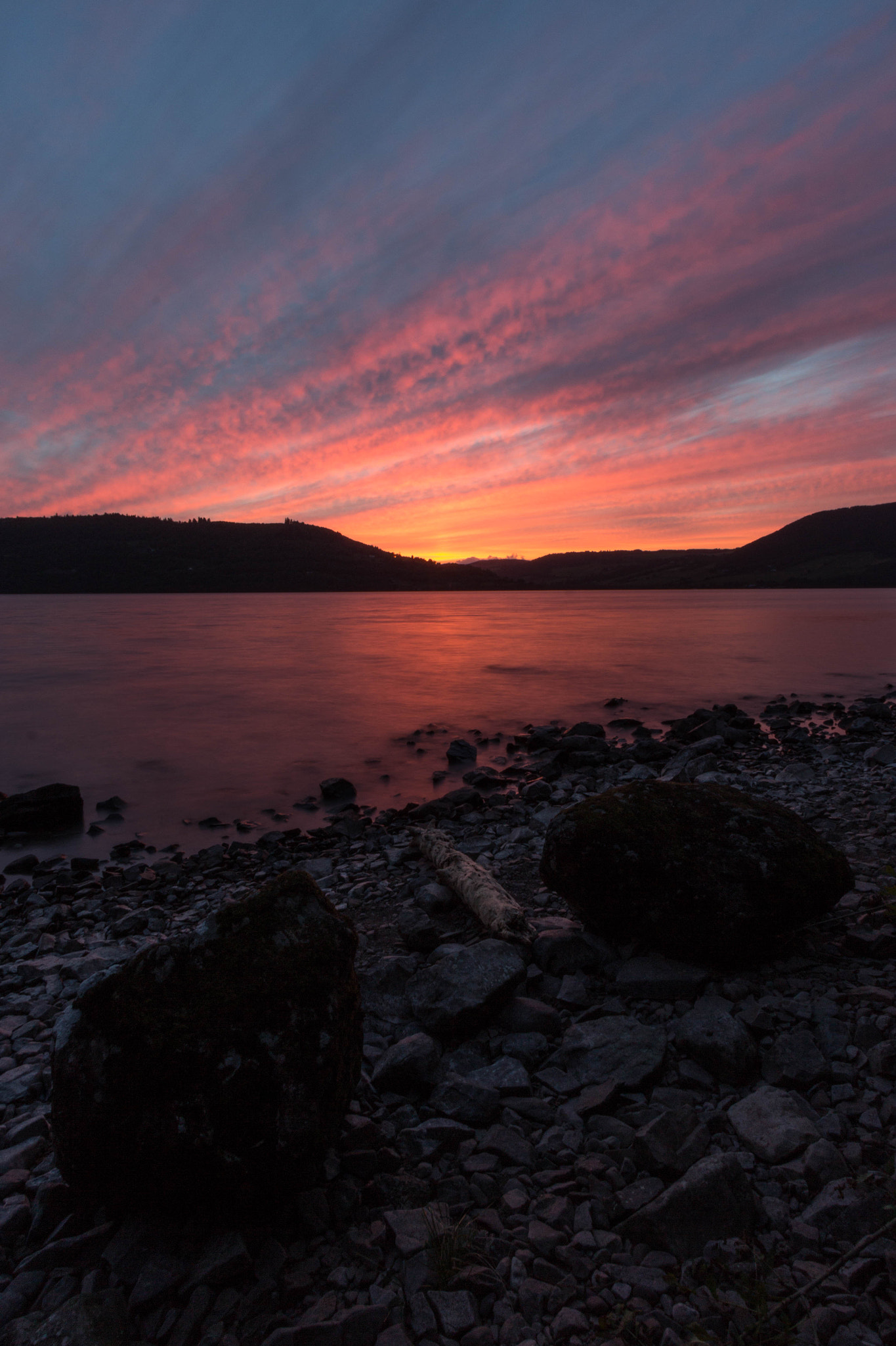 Canon EF-S 10-22mm F3.5-4.5 USM sample photo. Sunset on loch ness photography