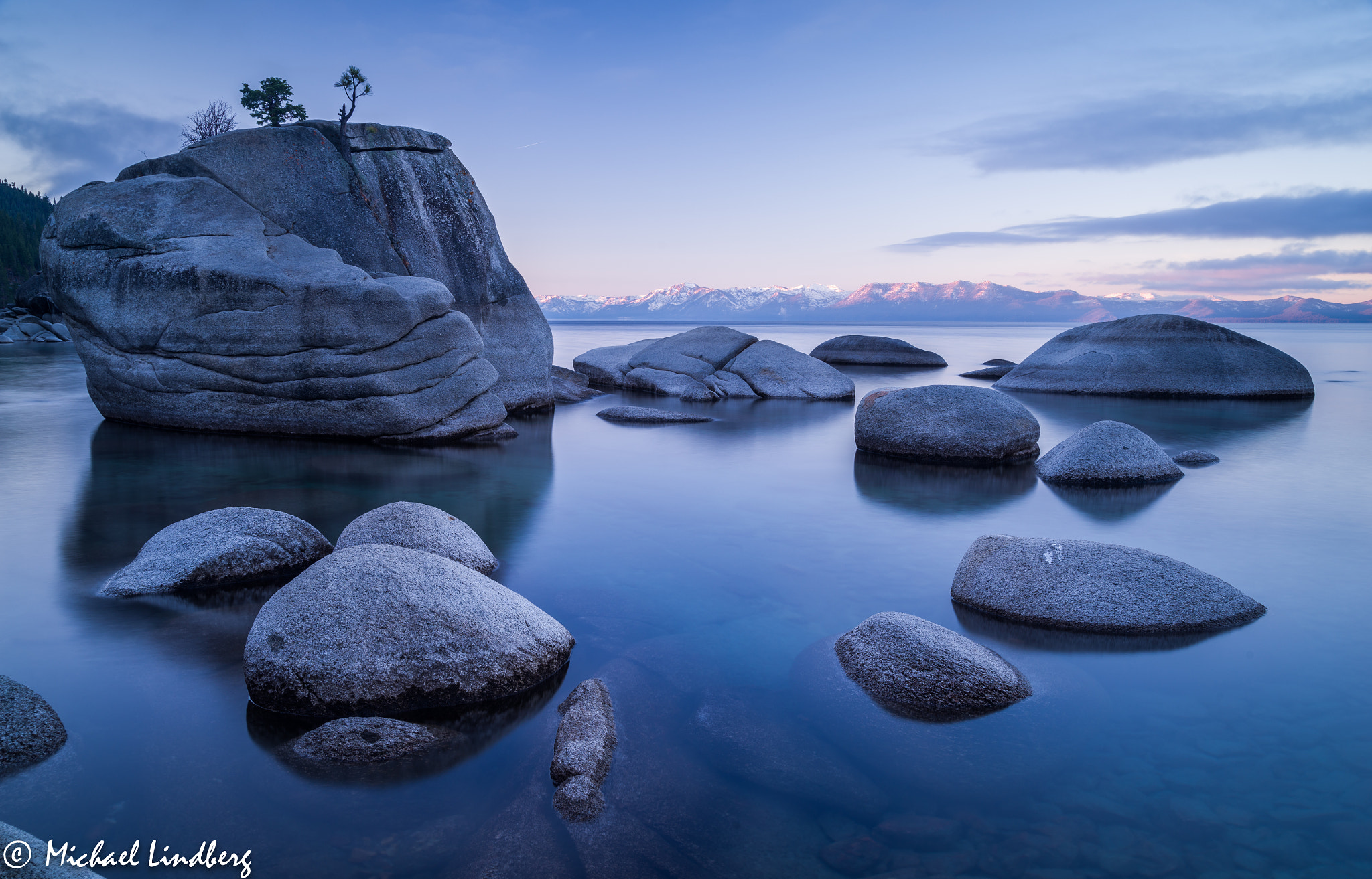 Tamron AF 28-75mm F2.8 XR Di LD Aspherical (IF) sample photo. The gathering photography