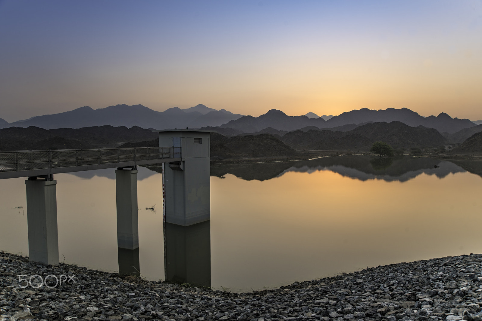 Nikon AF Nikkor 24-85mm F2.8-4D IF sample photo. The light before sunrise photography