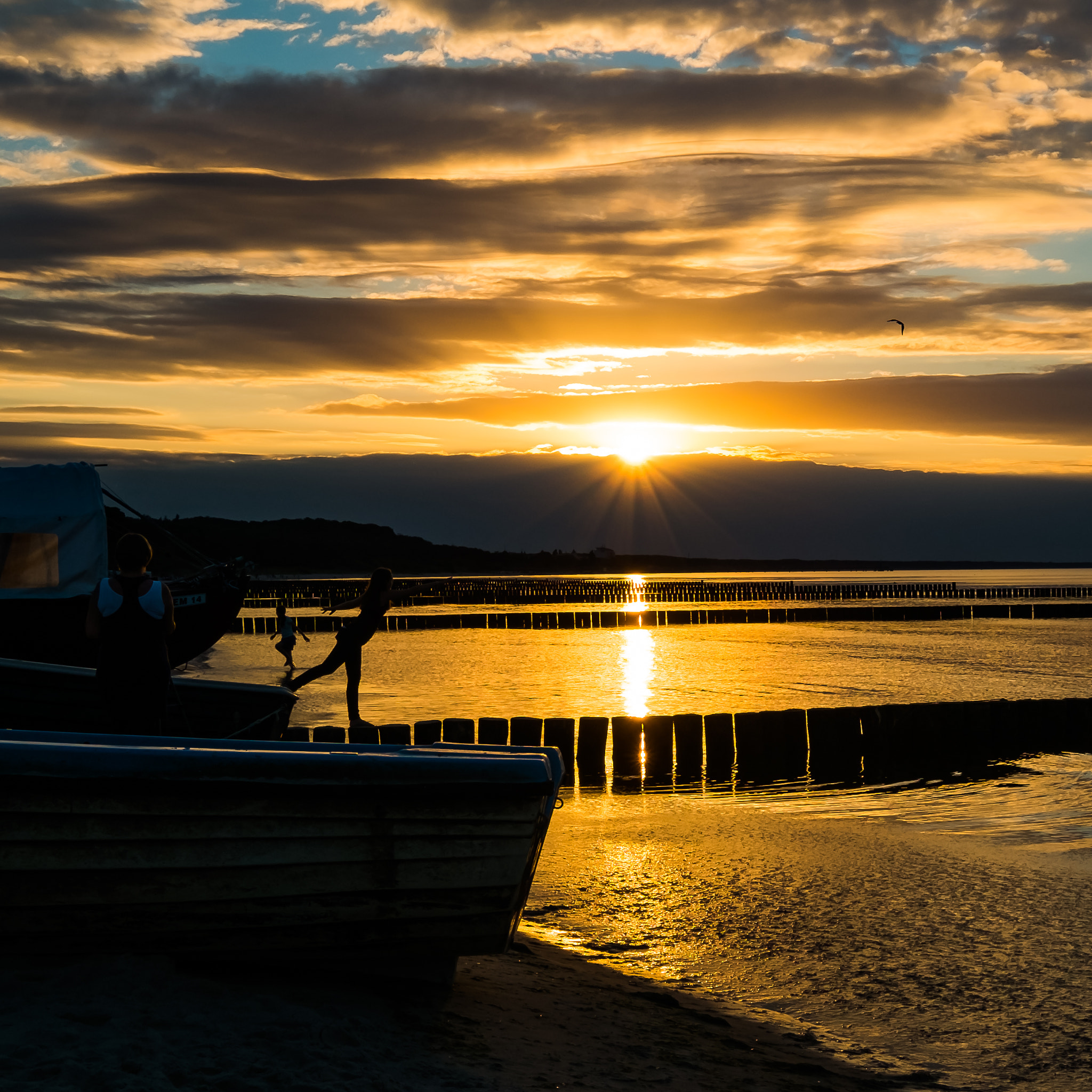 Fujifilm XF 10-24mm F4 R OIS sample photo. Baltic summerdance photography