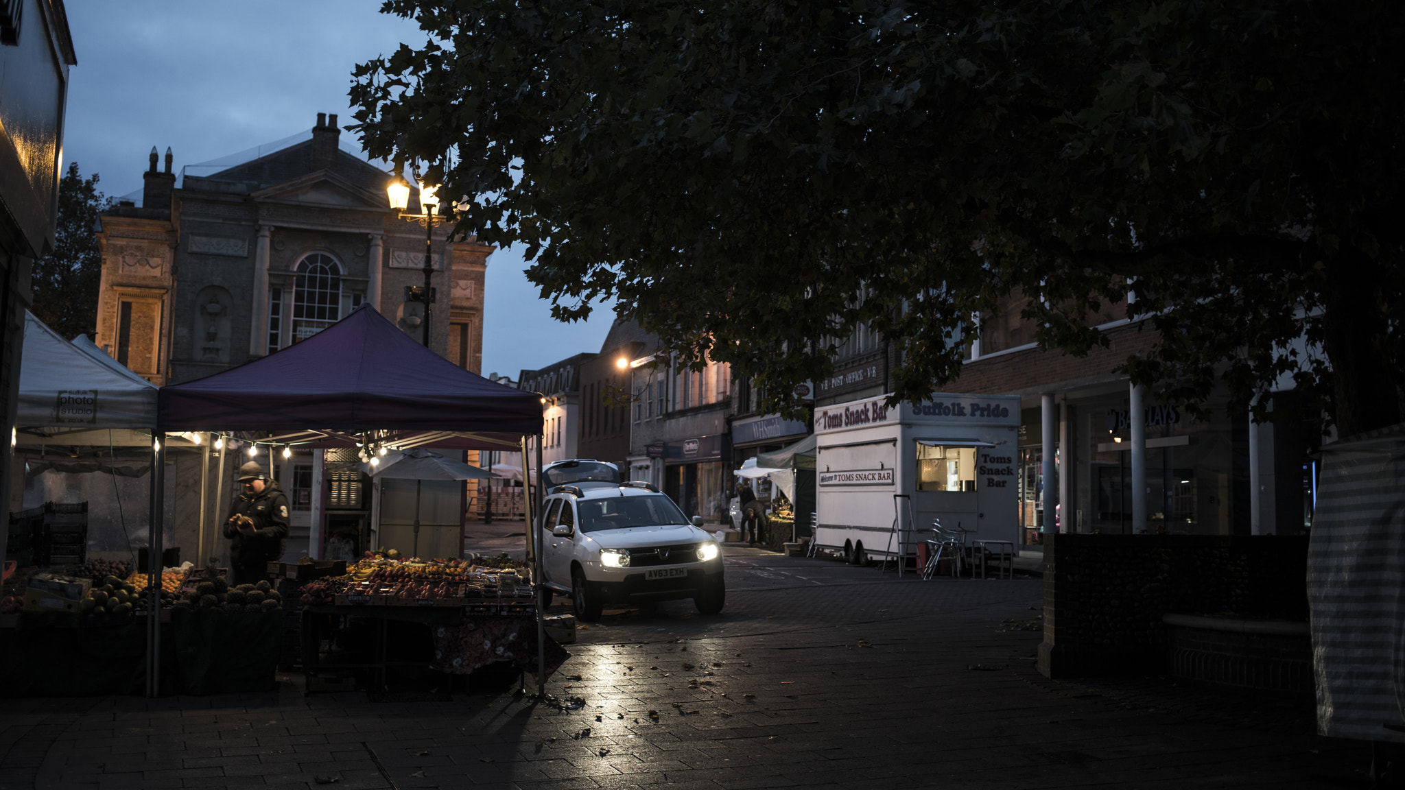 Sony a7R II + Canon EF 40mm F2.8 STM sample photo. Bury st edmunds 20161105 photography