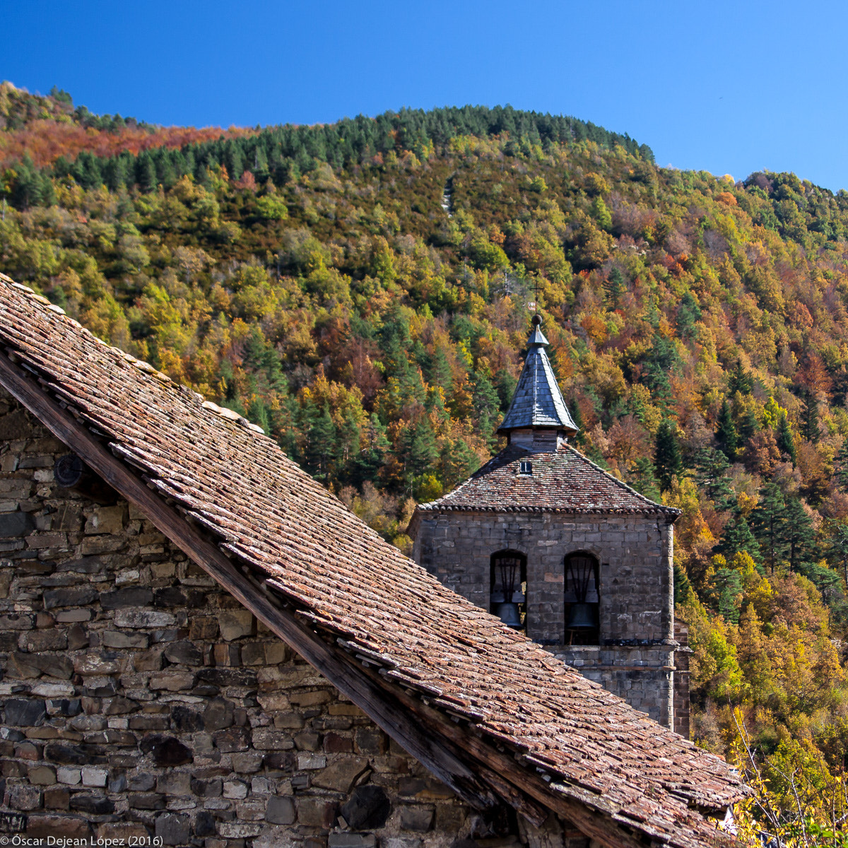 Canon EOS 50D sample photo. Roof fall and tower photography