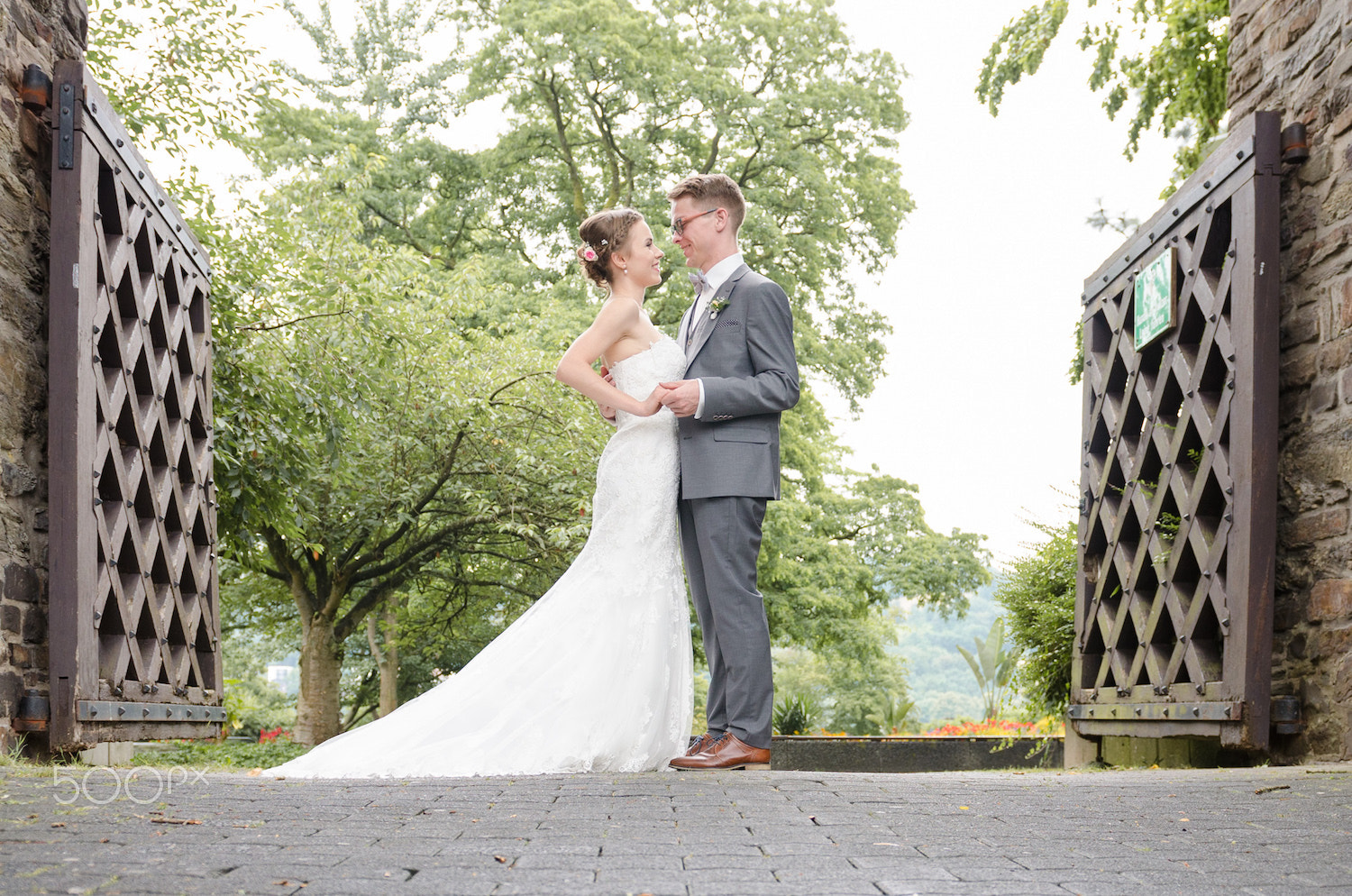 Nikon AF-S Nikkor 24-70mm F2.8G ED sample photo. Kevin & tabitha photography
