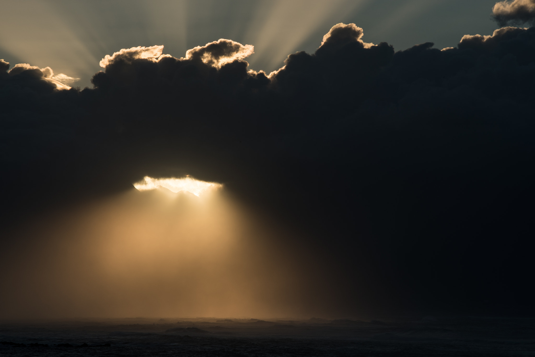 Sony a7S II + Canon EF 70-200mm F2.8L IS USM sample photo. Iao valley sunset photography